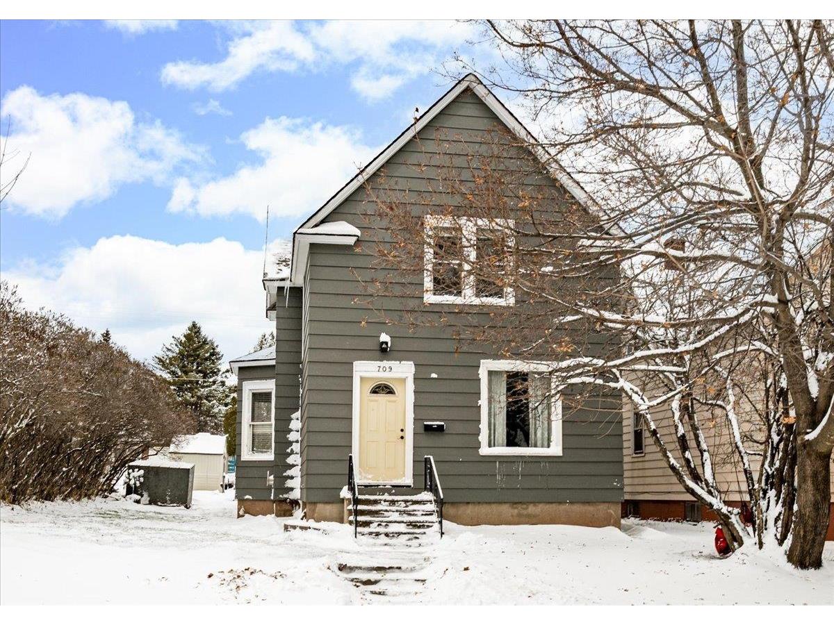 709 3rd Ave Two Harbors MN 55616 6123071 image20