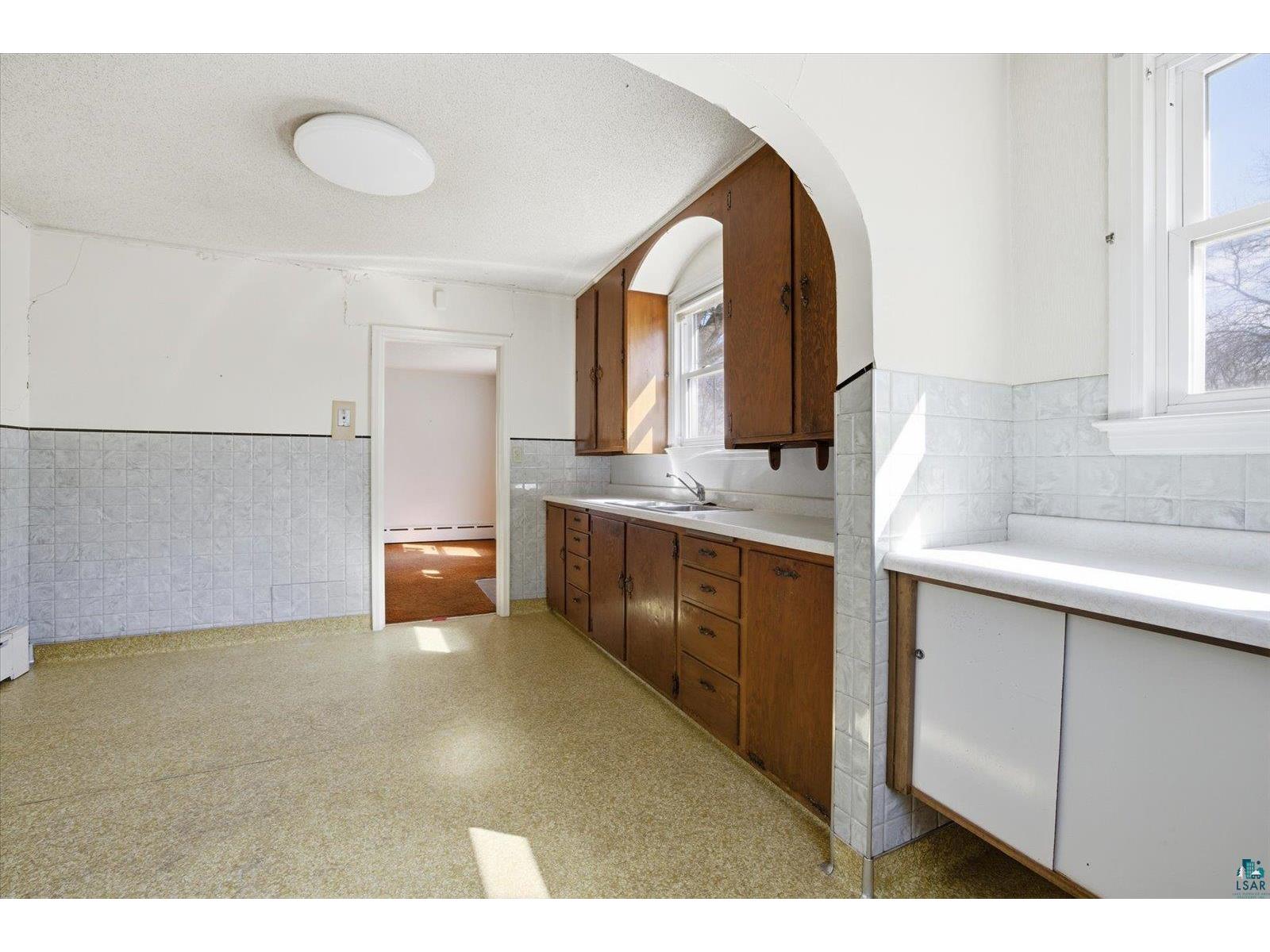 709 Michigan St Hibbing MN 55746 6124265 image34