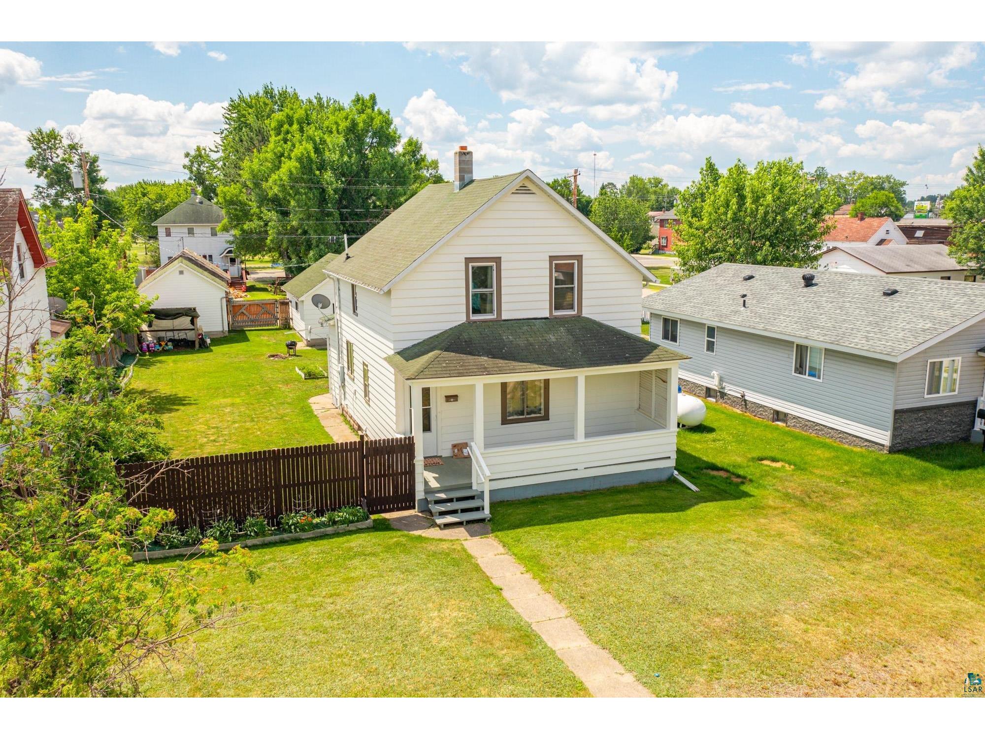 712 E Camp St Ely MN 55731 6126806 image1