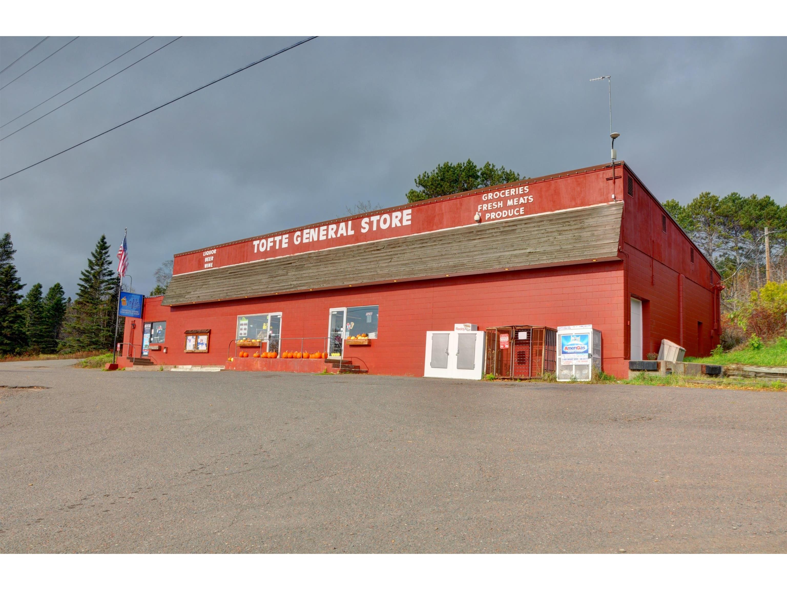 7125 Hwy 61 W Tofte MN 55615 6122846 image5