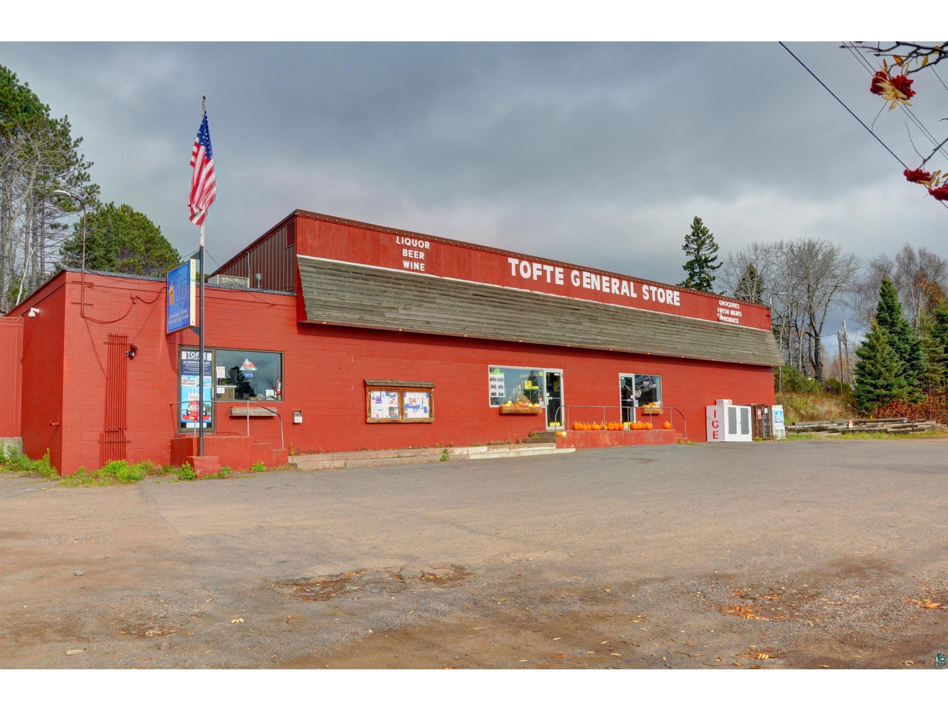 7125 Hwy 61 W Tofte MN 55615 6125664 image1