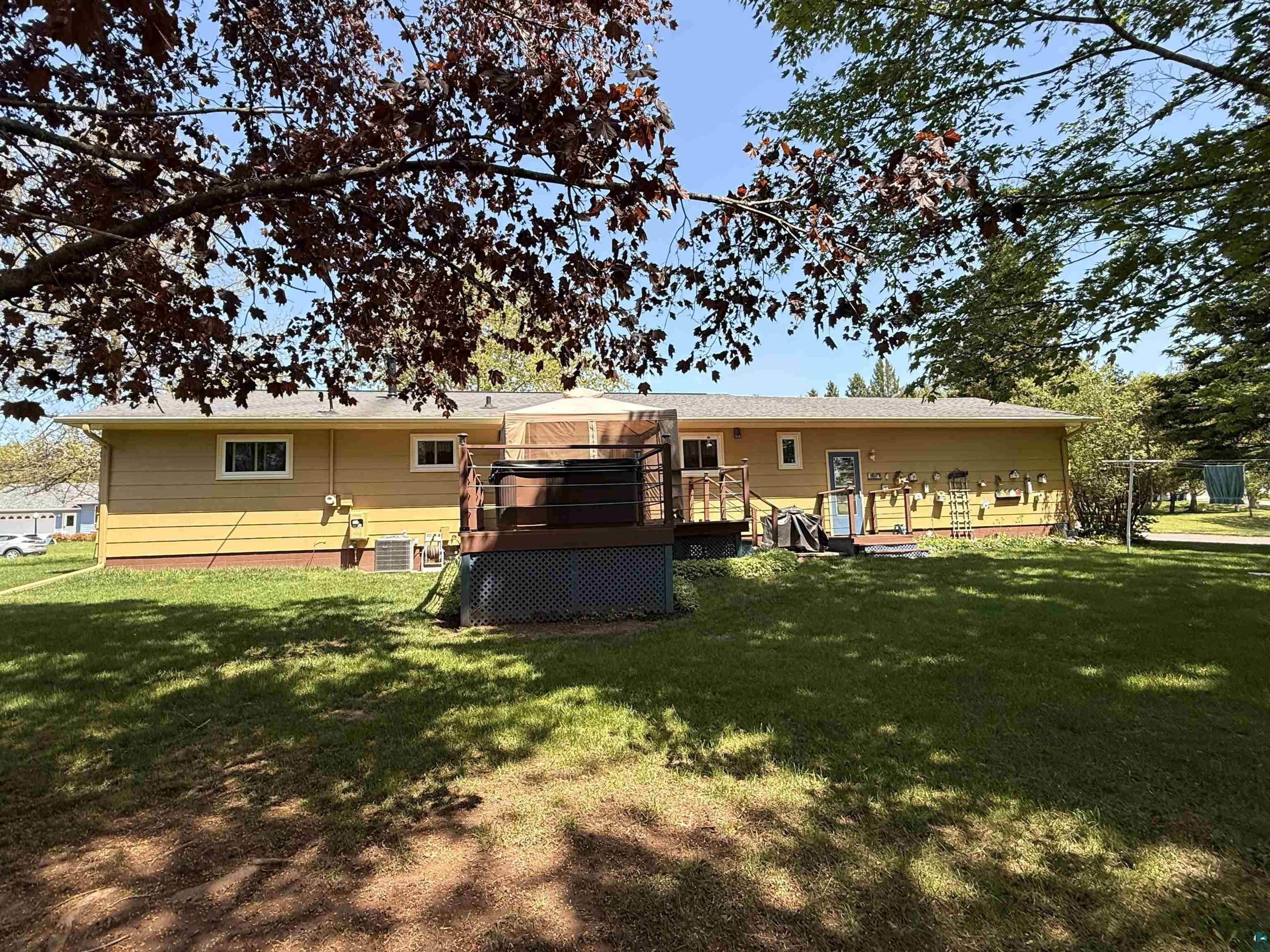 714 W 5th St Washburn WI 54891 6125515 image22