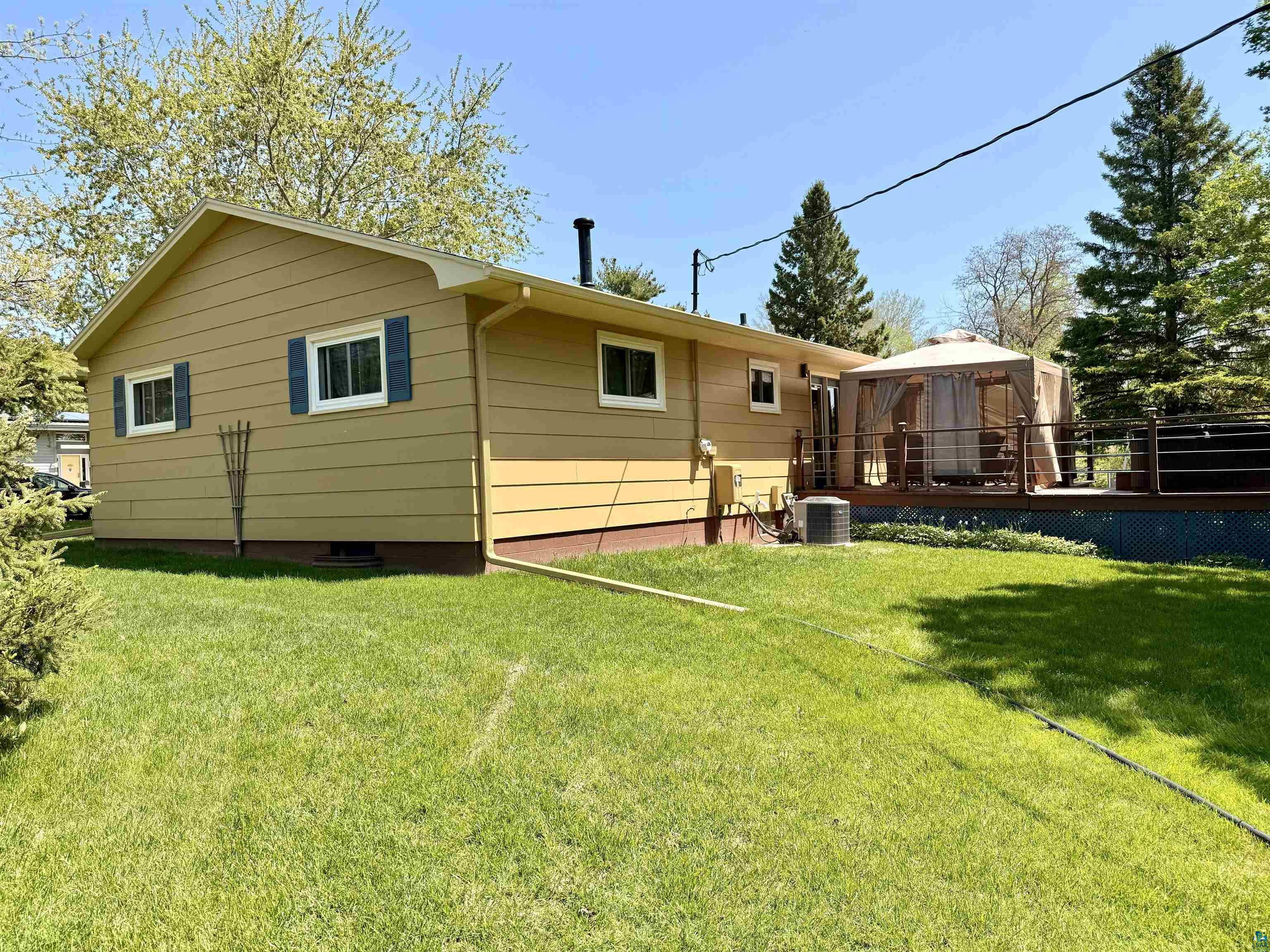 714 W 5th St Washburn WI 54891 6125515 image23