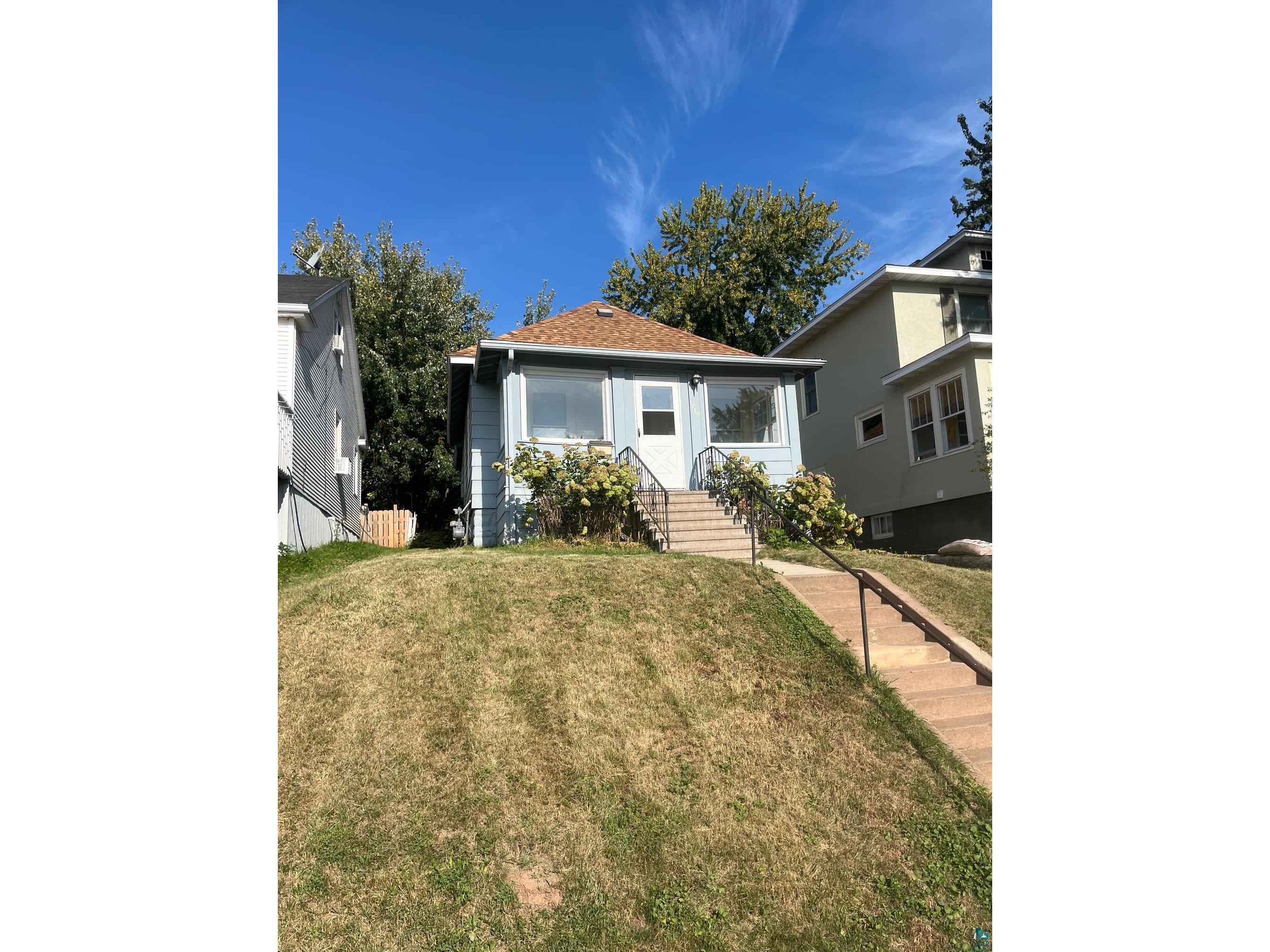 715 E 13th St Duluth MN 55805 6116139 image1