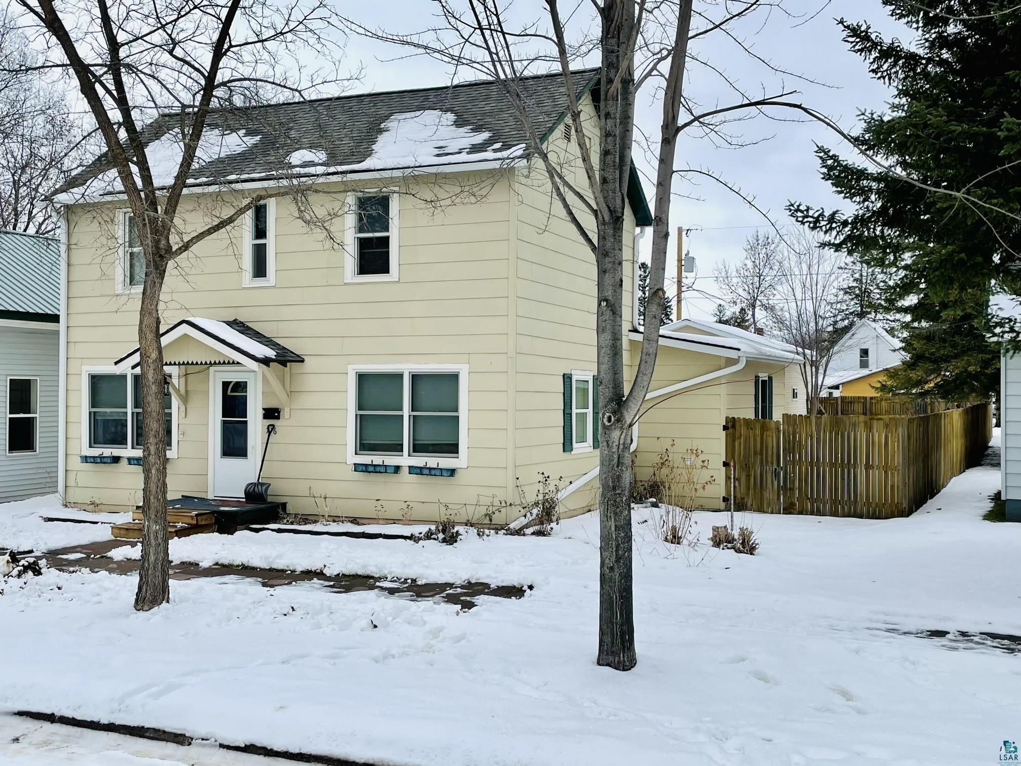 716 6th Ave W Ashland WI 54806 6106525 image1