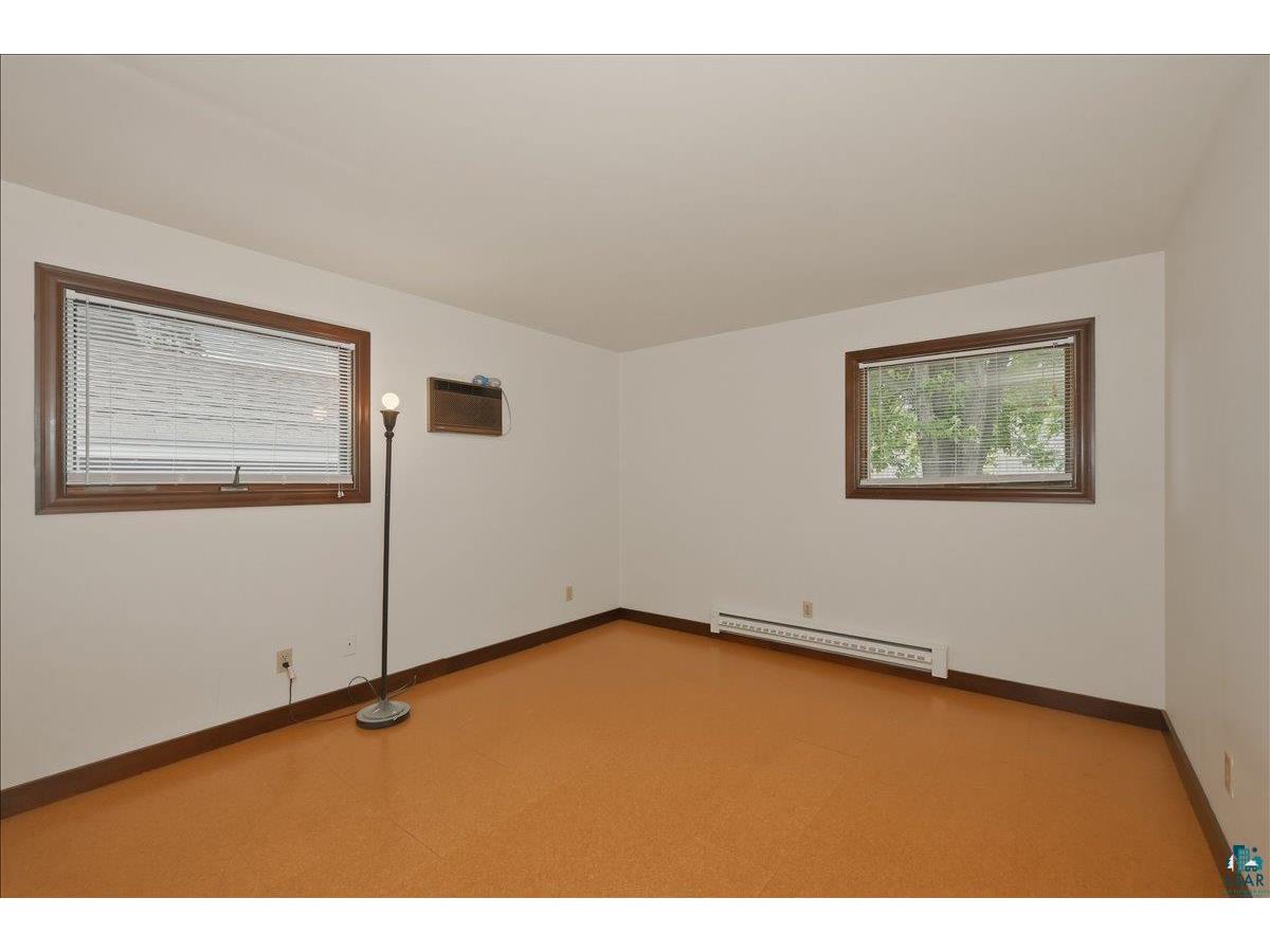716-718 22nd Ave E Superior WI 54880 6126158 image9