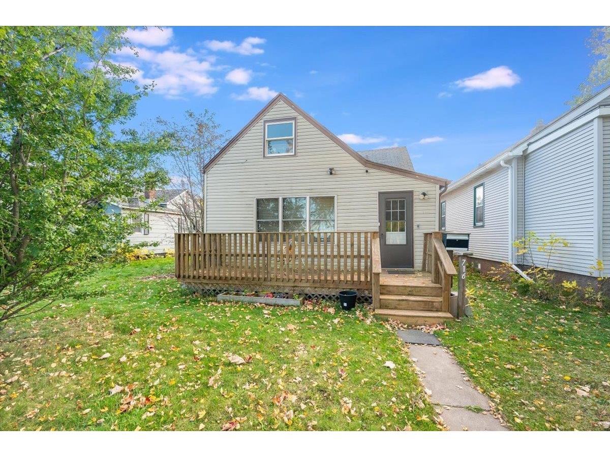 716 Broadway St Superior WI 54880 6122655 image1