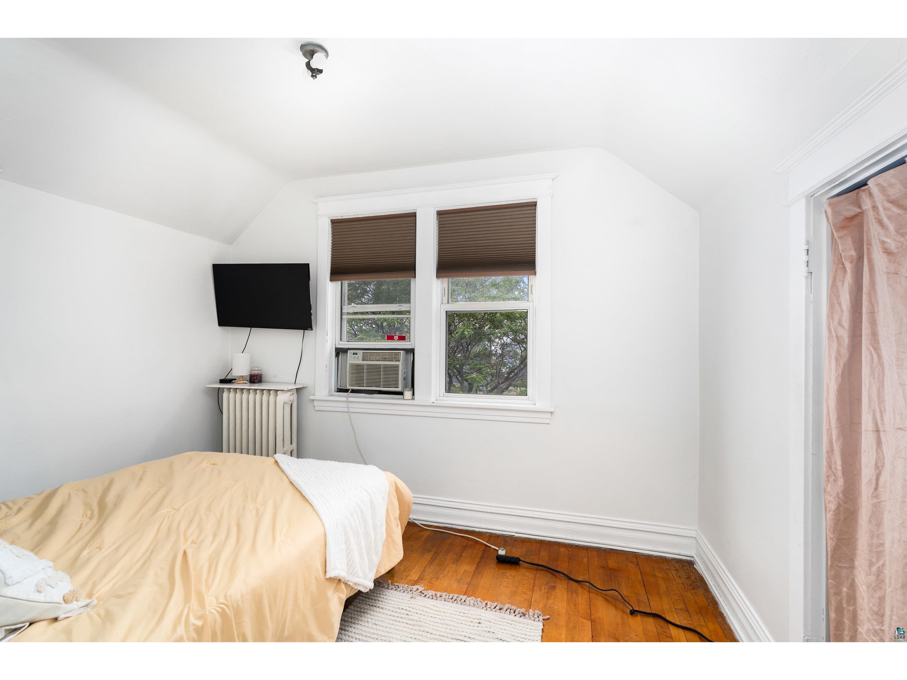 718 N 1st Ave E Duluth MN 55805 6126816 image20