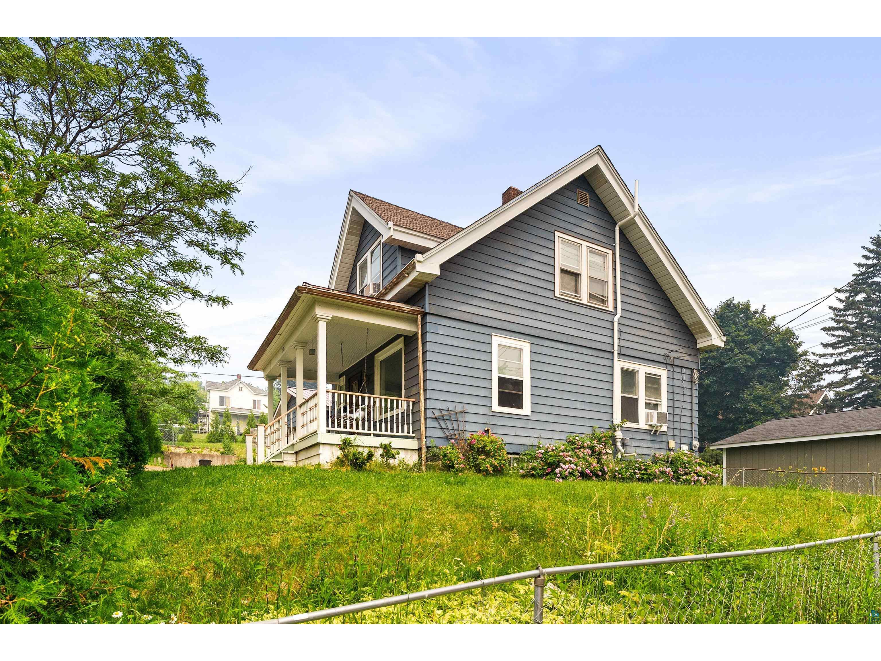 718 N 1st Ave E Duluth MN 55805 6126816 image36
