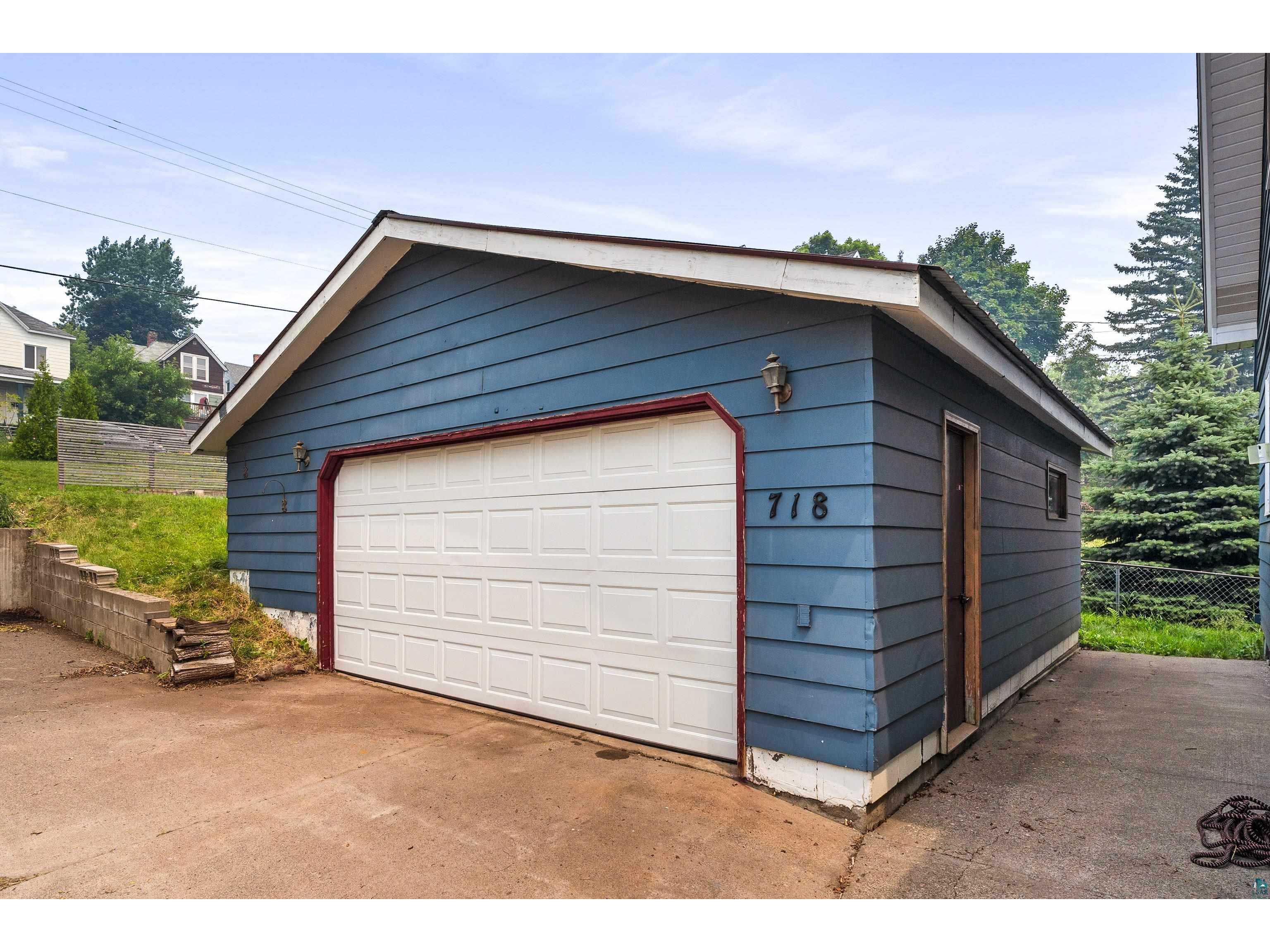 718 N 1st Ave E Duluth MN 55805 6126816 image37