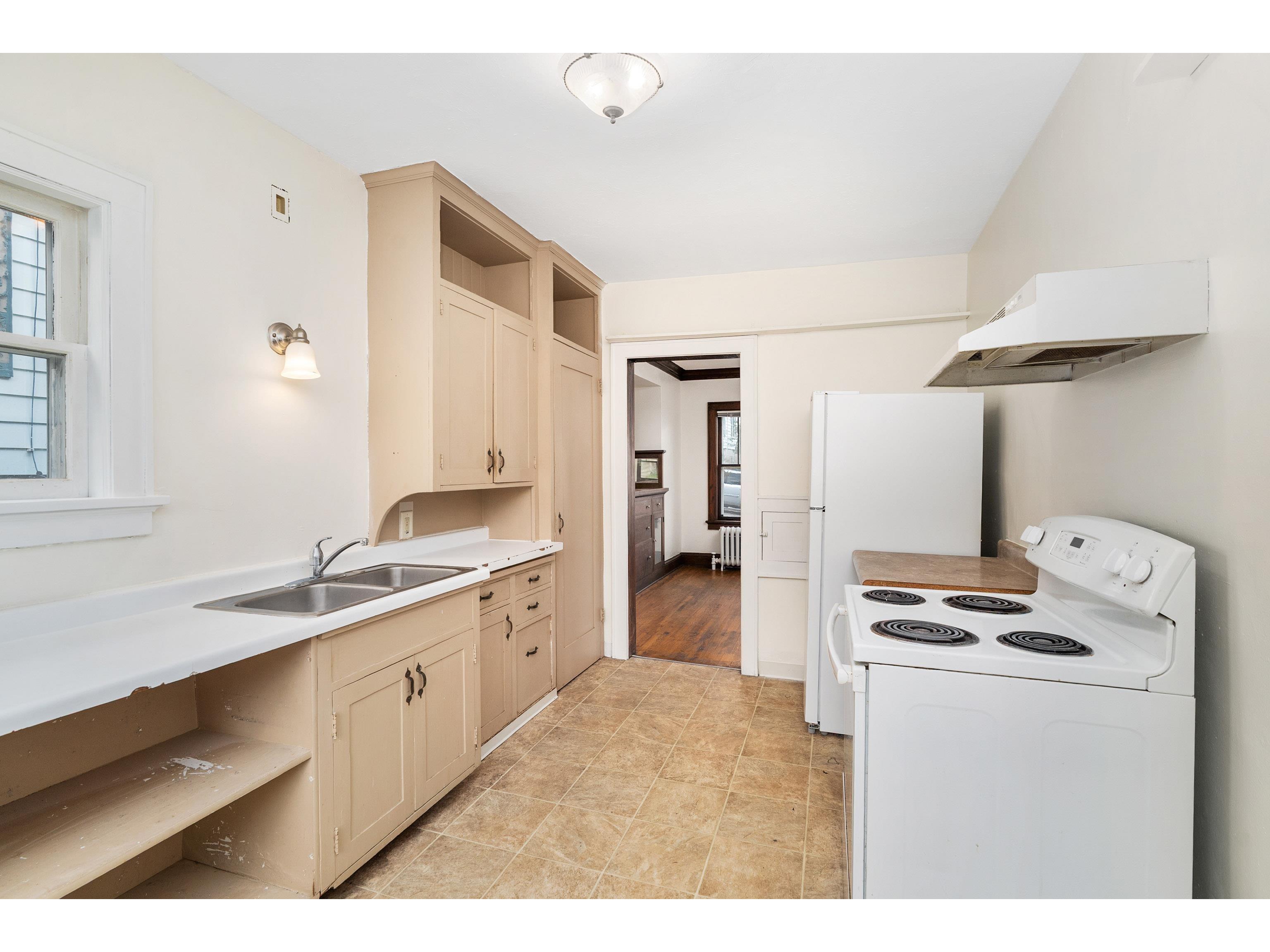 719 N 16th Ave E Duluth MN 55812 6121325 image18