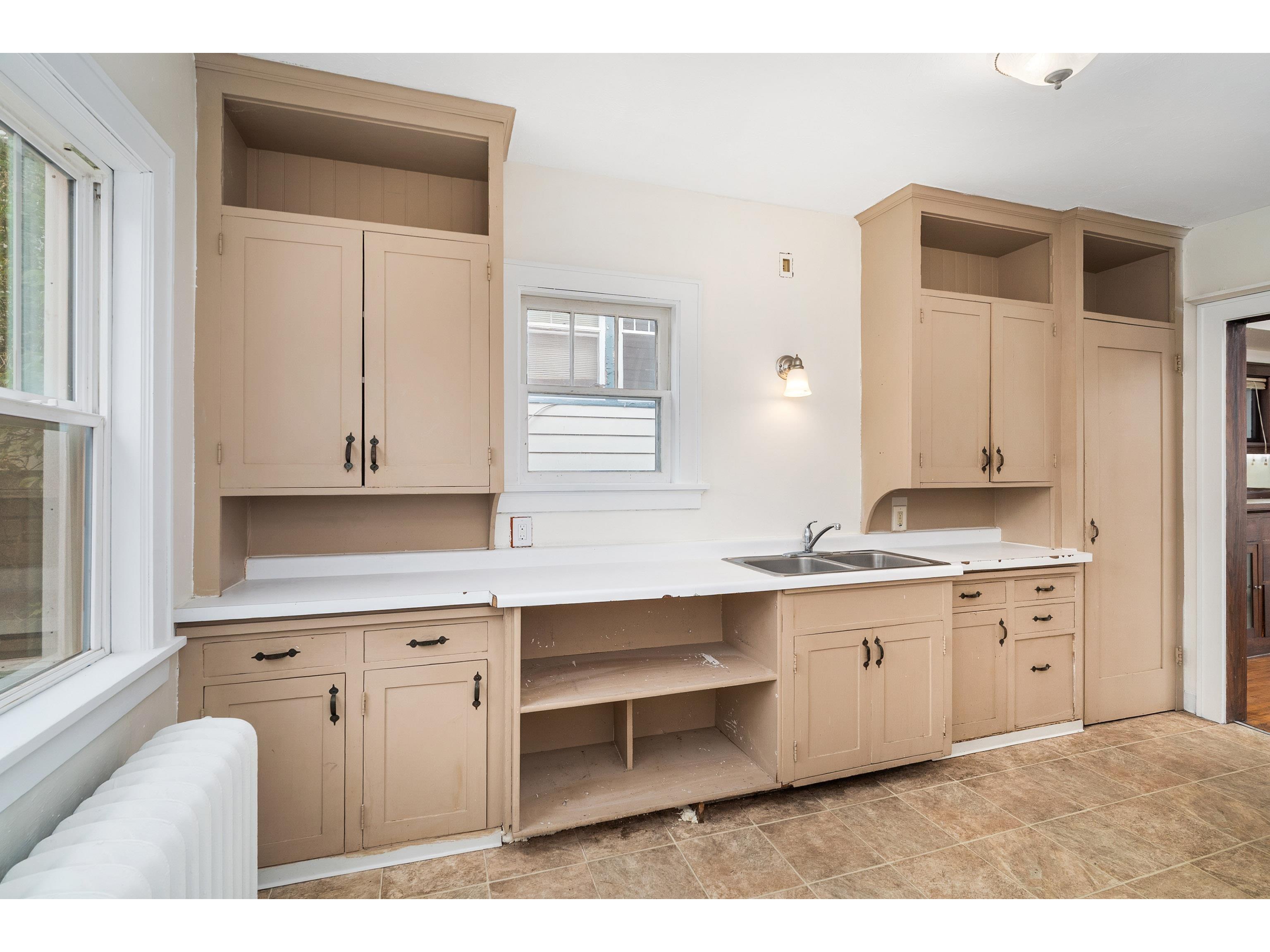 719 N 16th Ave E Duluth MN 55812 6121325 image19