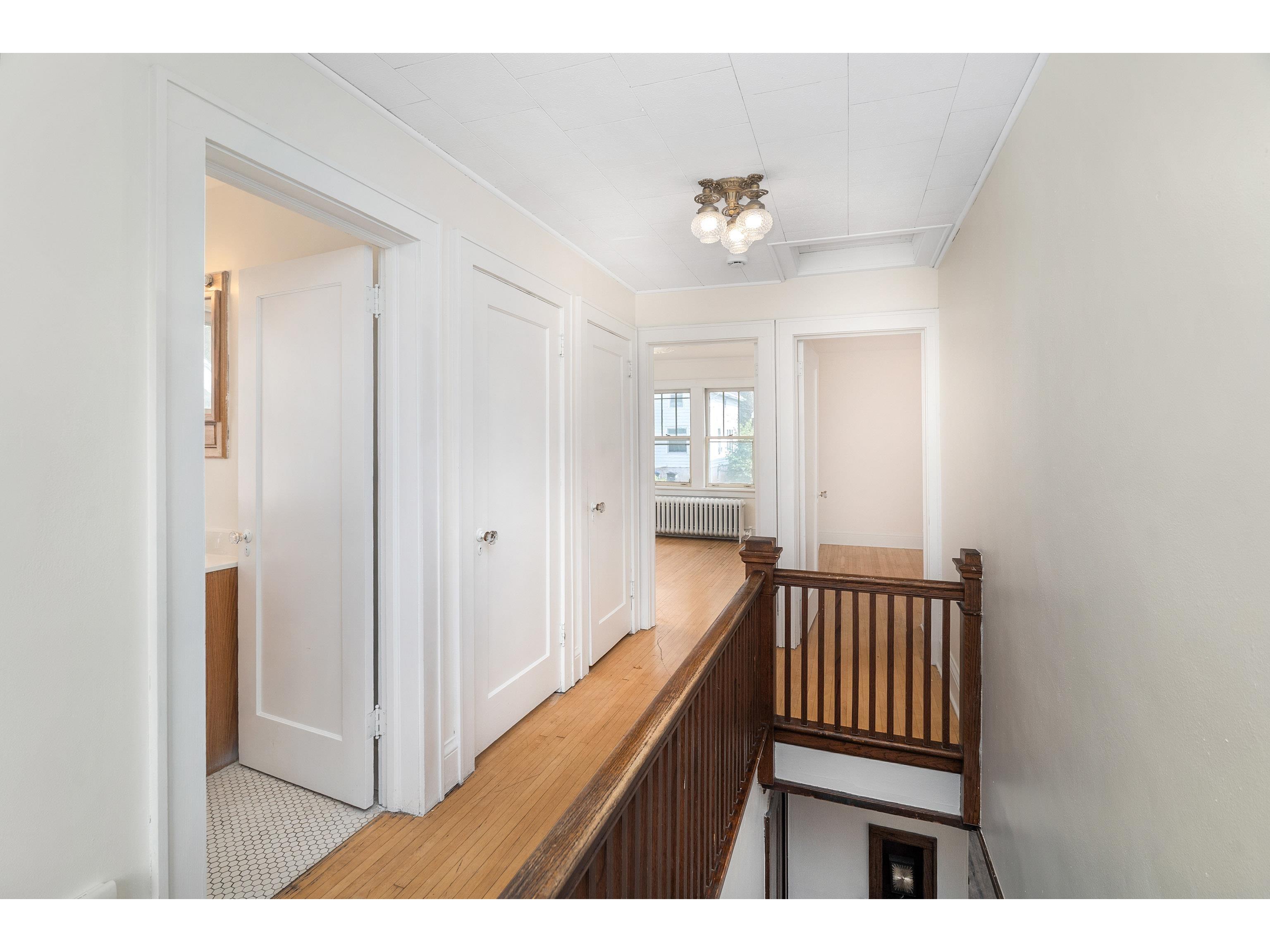 719 N 16th Ave E Duluth MN 55812 6121325 image23