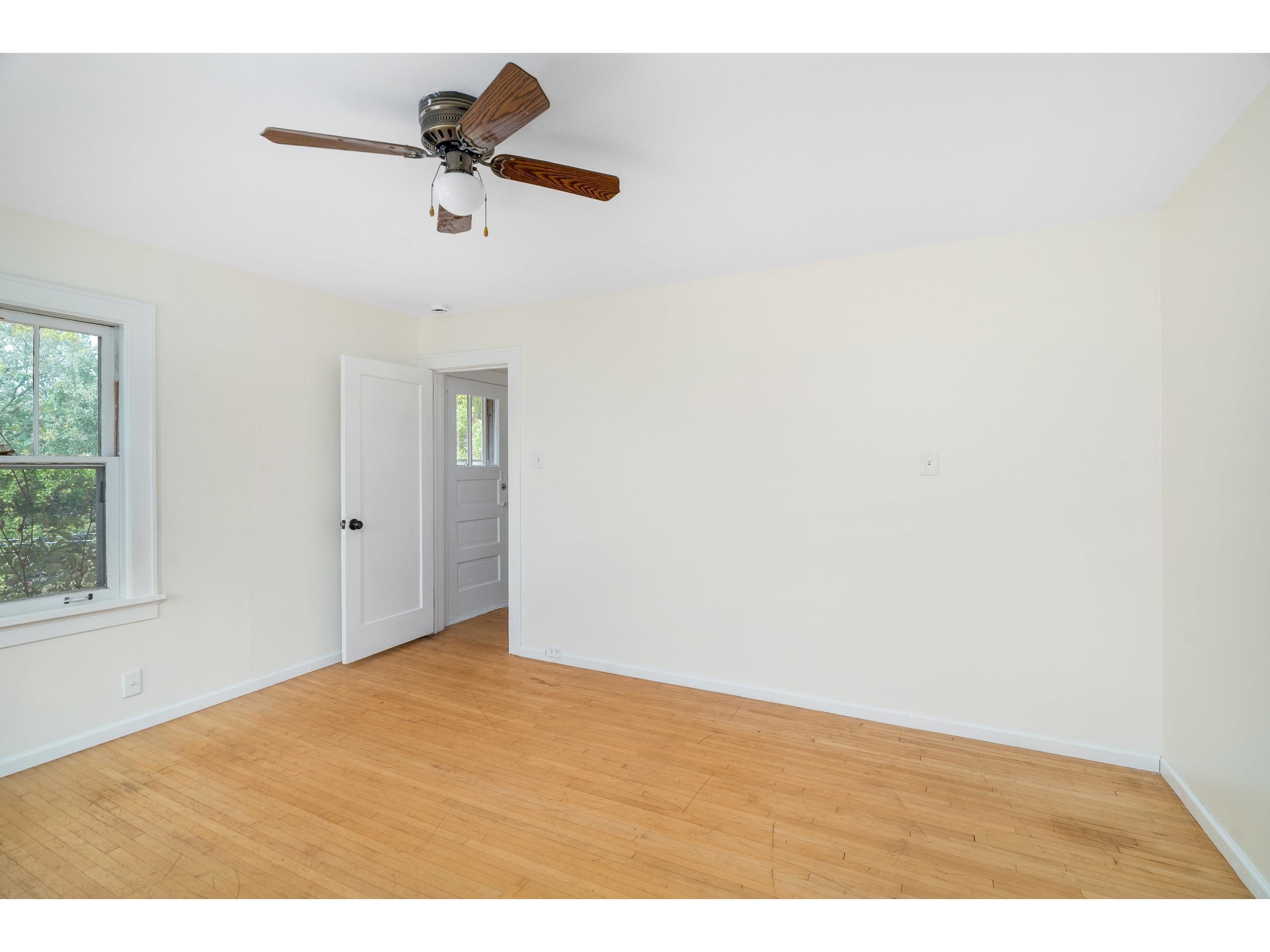 719 N 16th Ave E Duluth MN 55812 6121325 image25