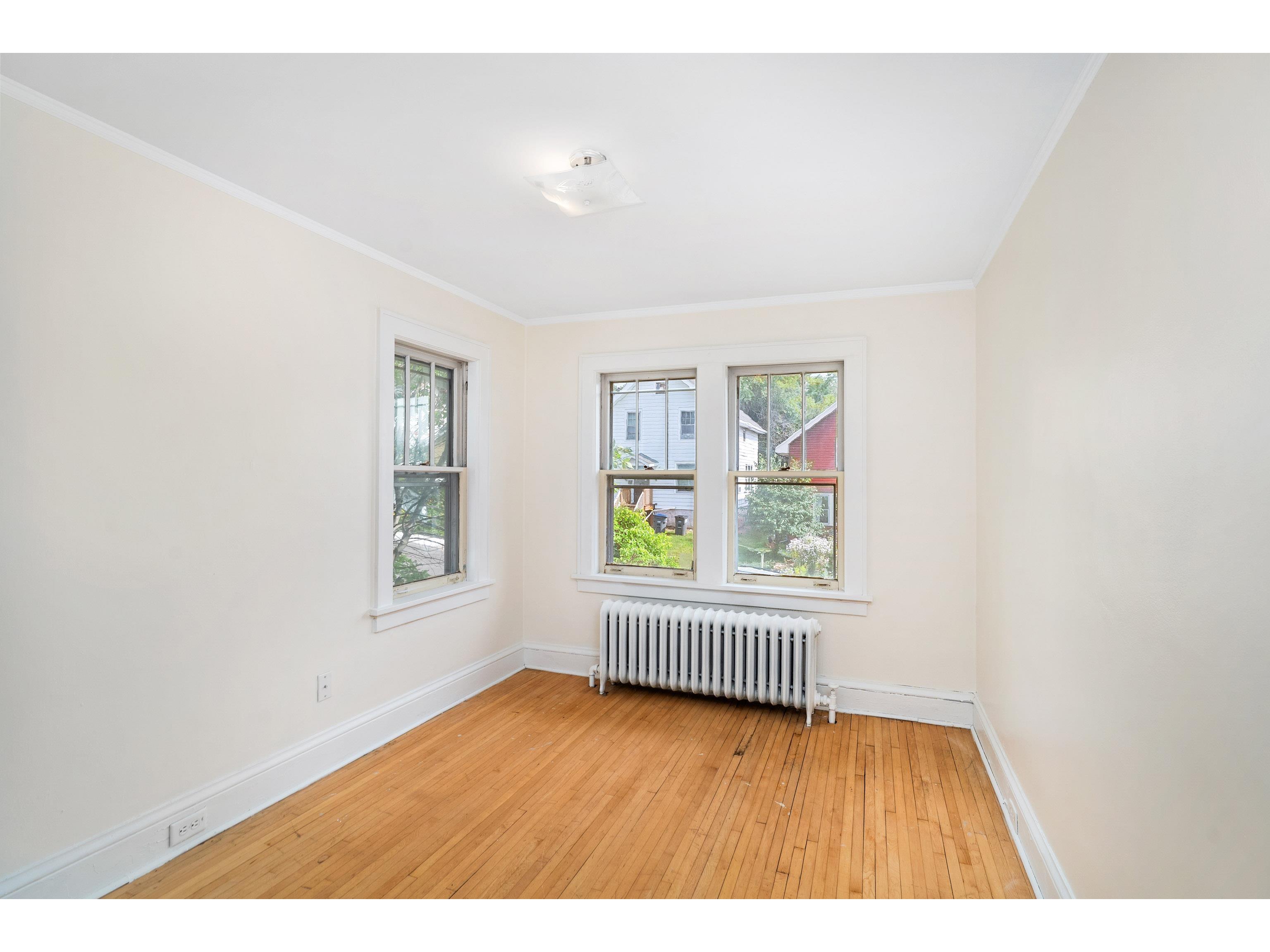 719 N 16th Ave E Duluth MN 55812 6121325 image29