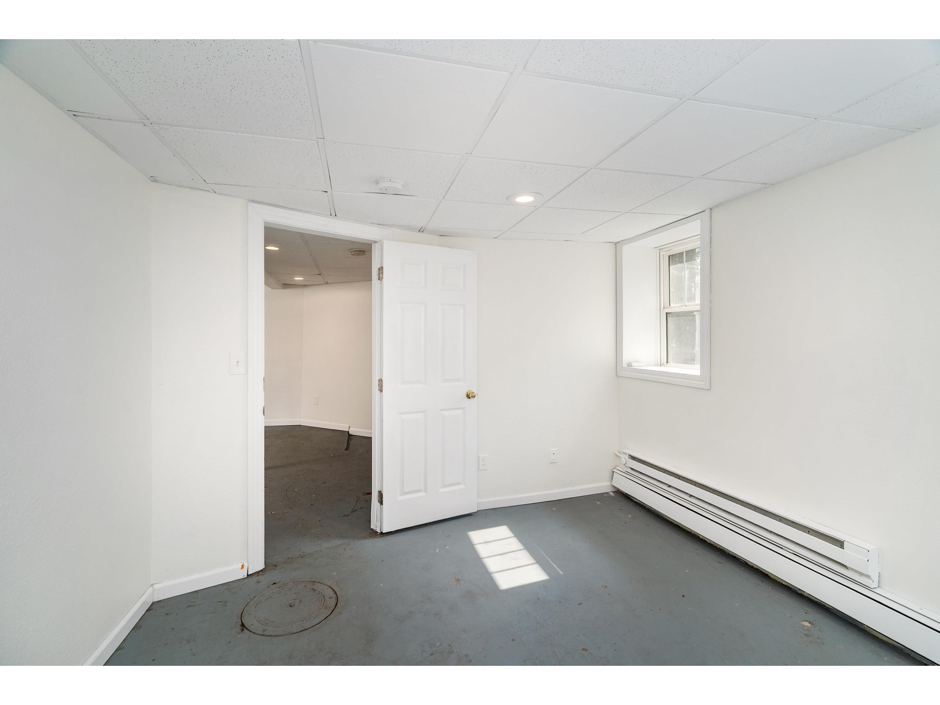 719 N 16th Ave E Duluth MN 55812 6121325 image35