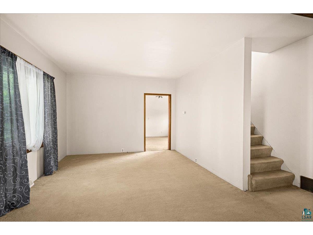 720 N 23rd Ave W Duluth MN 55806 6125967 image12