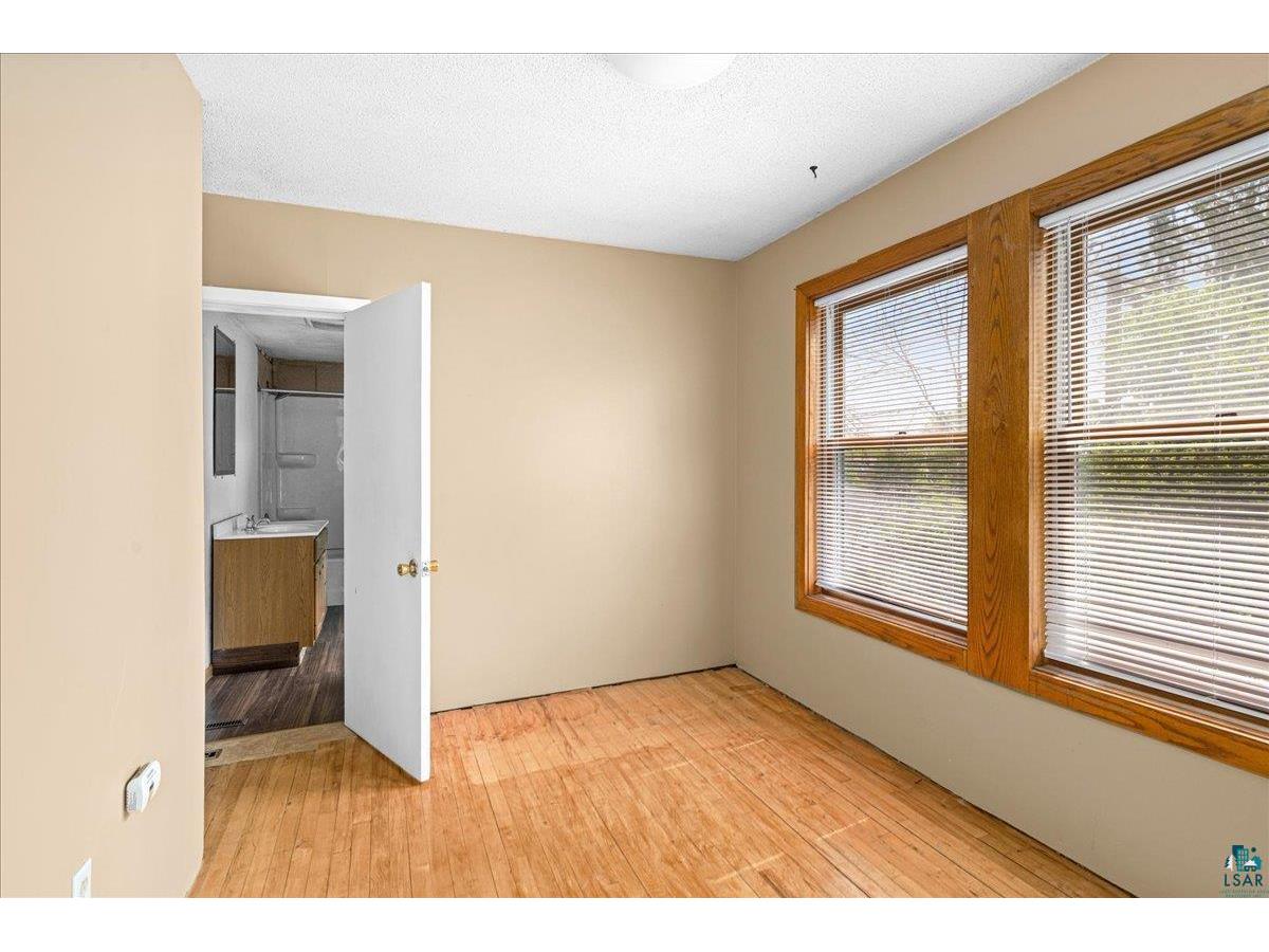 720 N 23rd Ave W Duluth MN 55806 6125967 image13