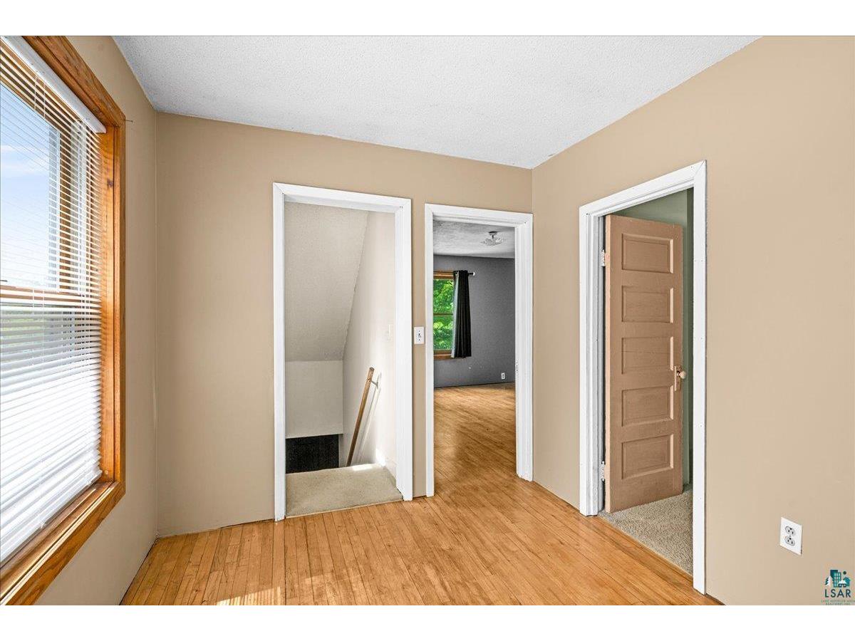 720 N 23rd Ave W Duluth MN 55806 6125967 image16