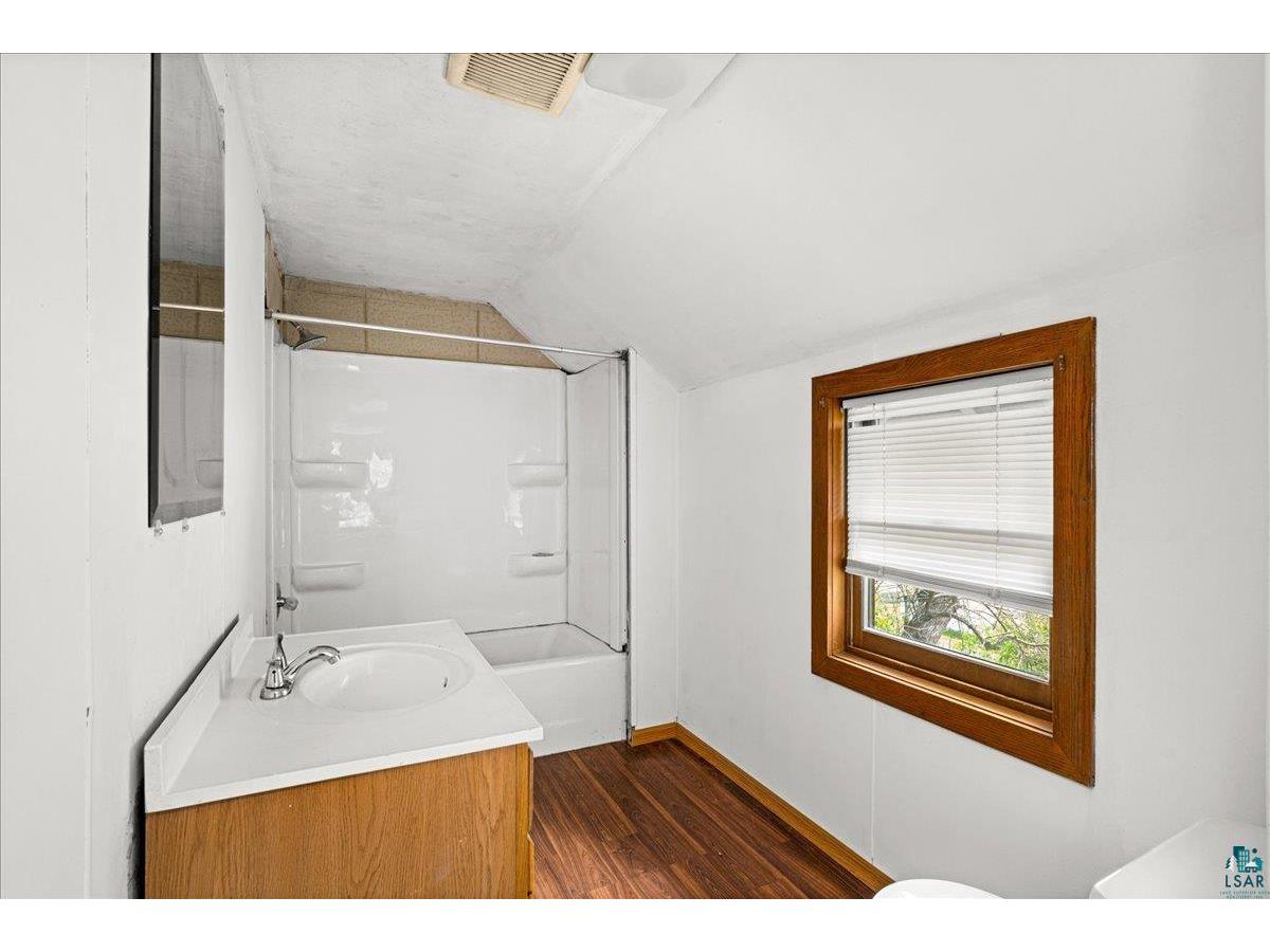 720 N 23rd Ave W Duluth MN 55806 6125967 image17