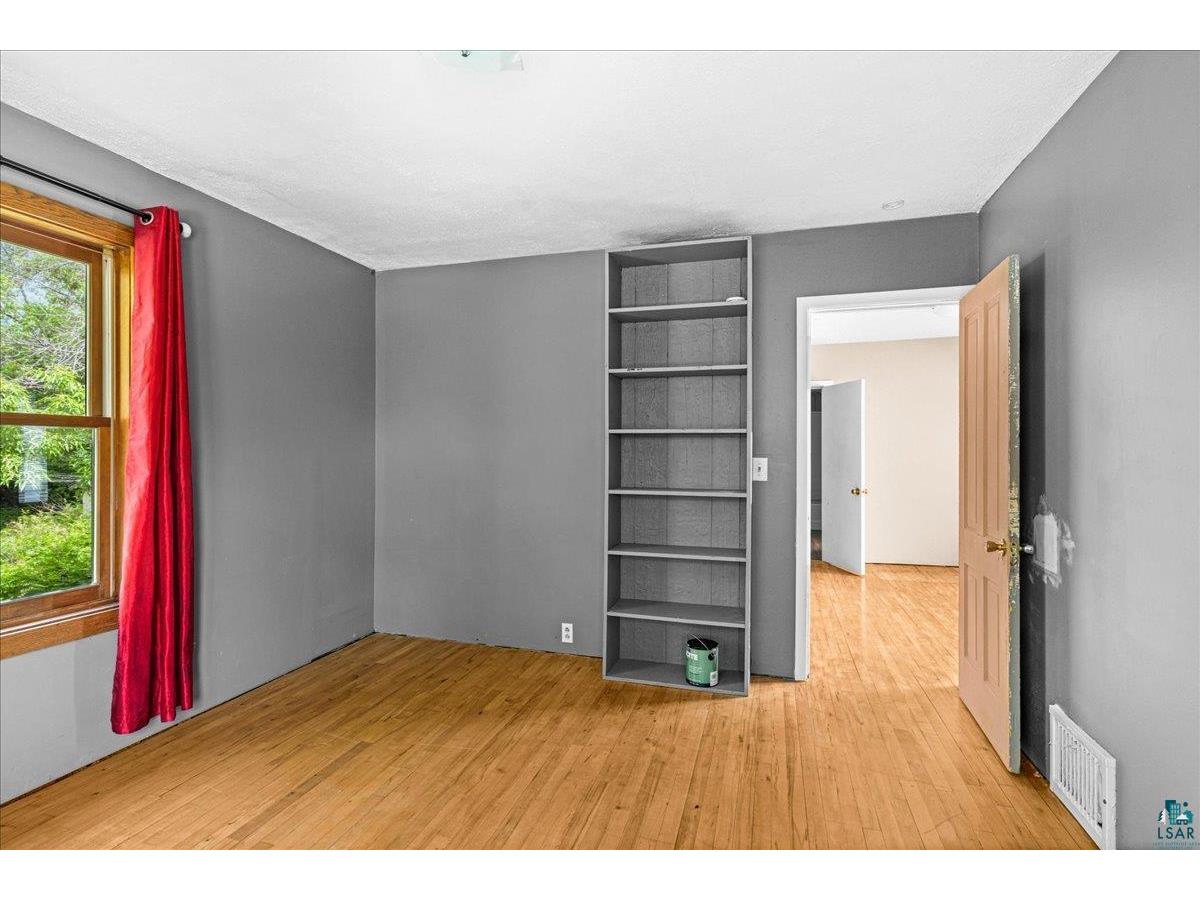 720 N 23rd Ave W Duluth MN 55806 6125967 image21