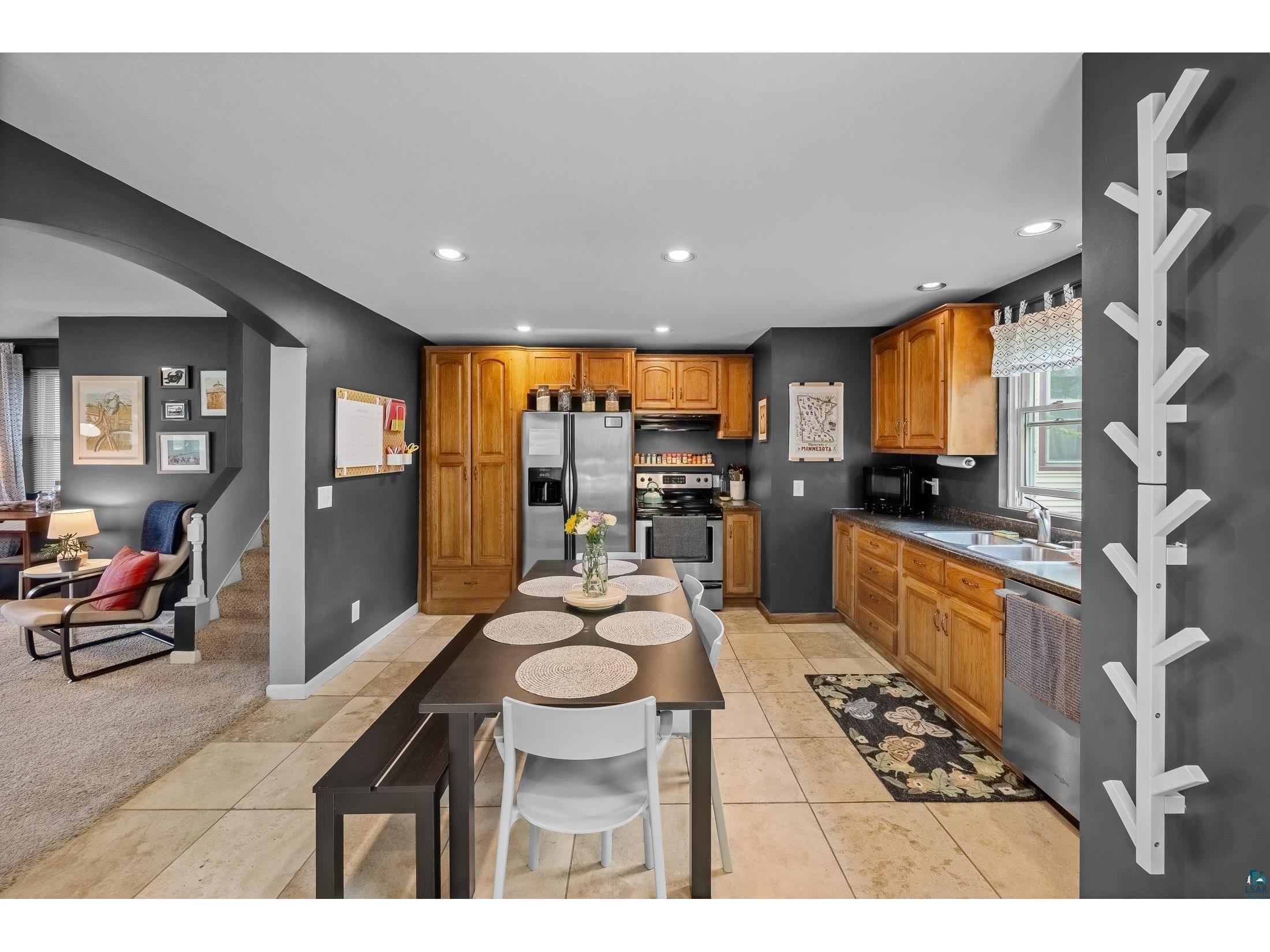 721 E 6th St Duluth MN 55805 6125764 image20