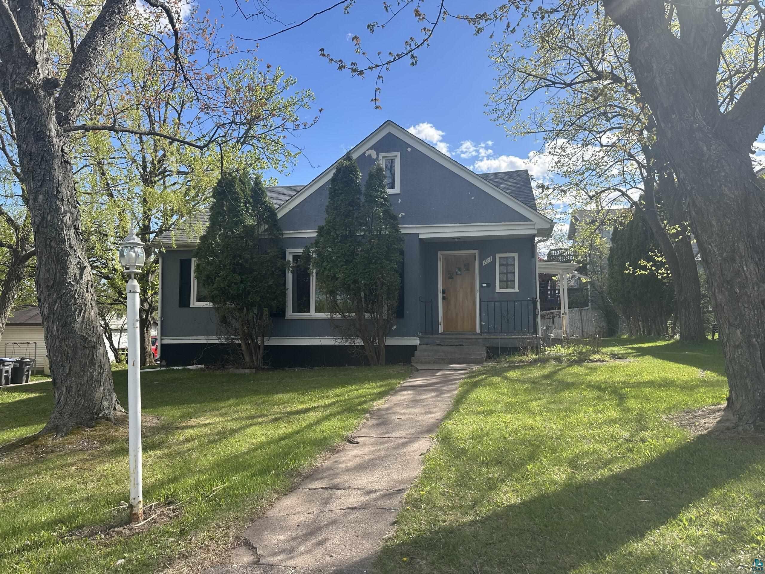721 N 20th Ave E Duluth MN 55812 6123742 image1