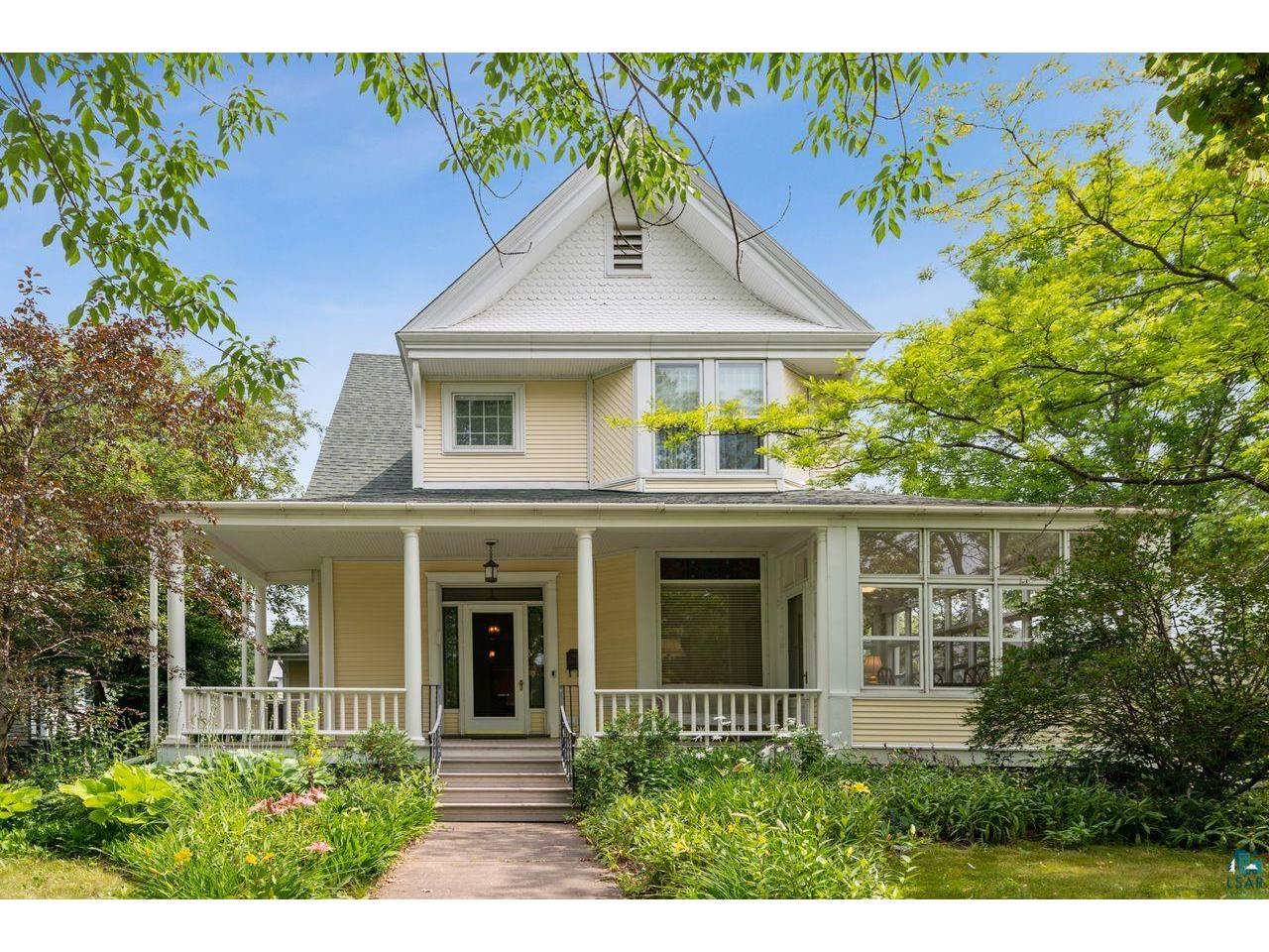 722 9th Ave W Ashland WI 54806 6109620 image1