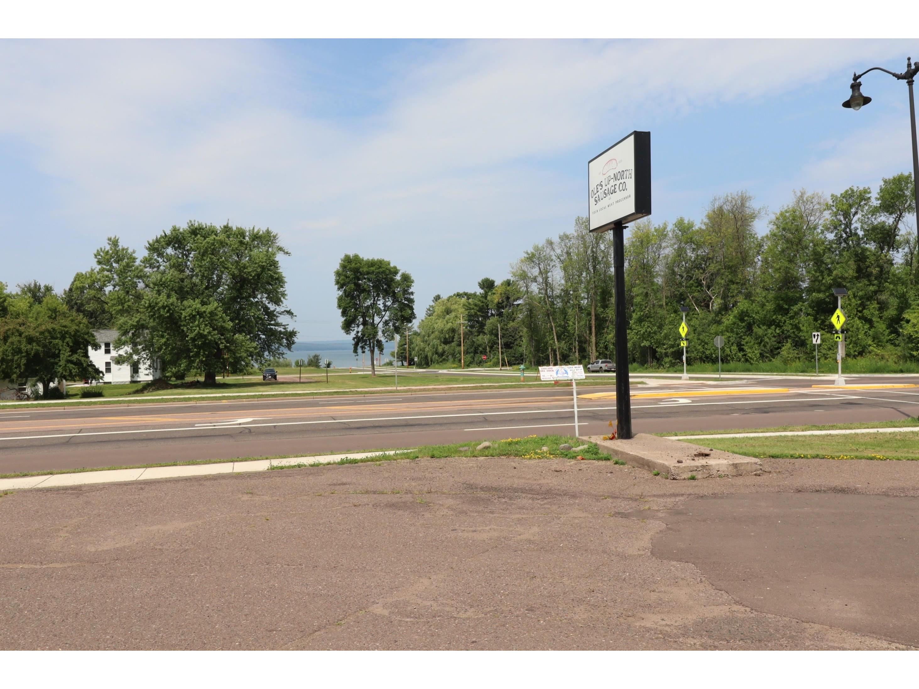 722 Lake Shore Dr E Ashland WI 54806 6117951 image3