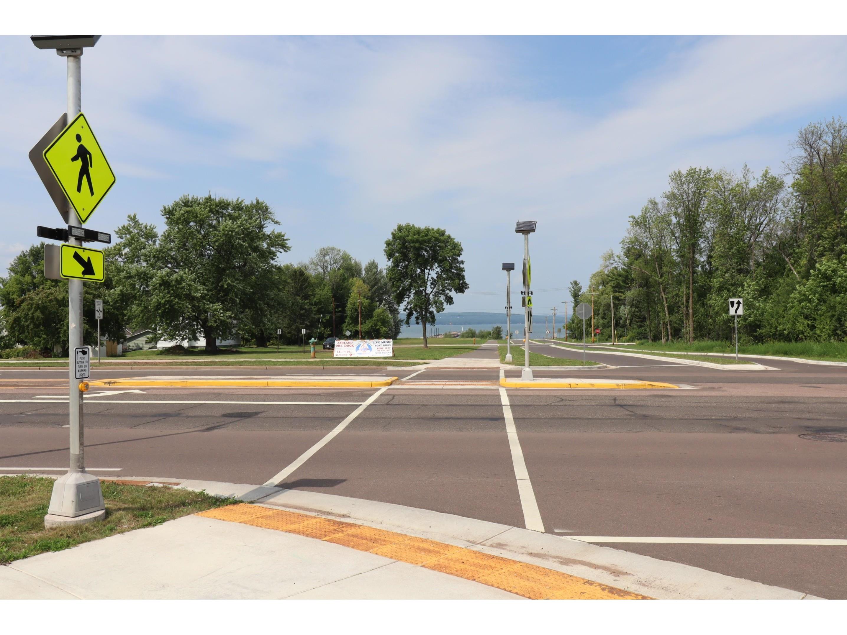 722 Lake Shore Dr E Ashland WI 54806 6117951 image5