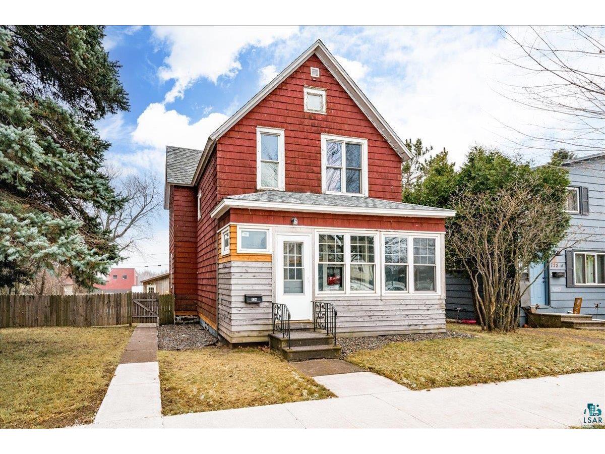 724 2nd Ave Two Harbors MN 55616 6117403 image1