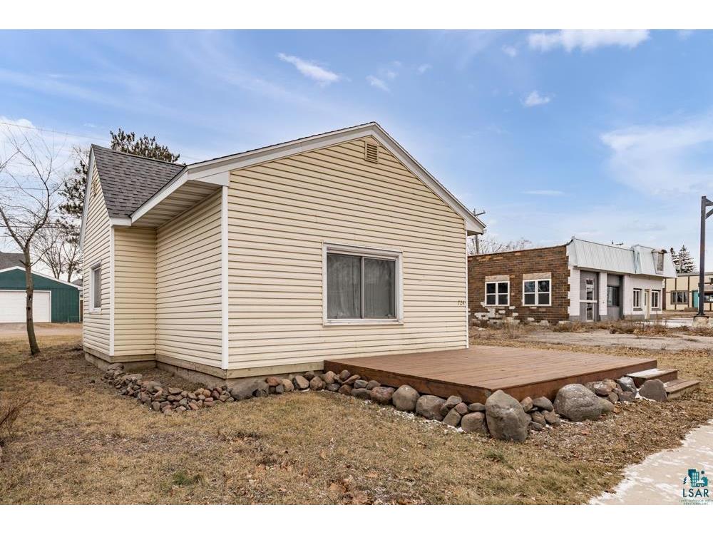724 7th Ave Two Harbors MN 55616 6112275 image1