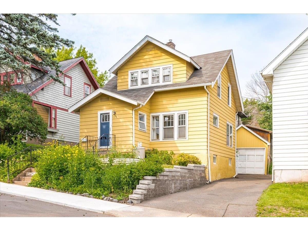 724 N 16th Ave E Duluth MN 55812 6120730 image1