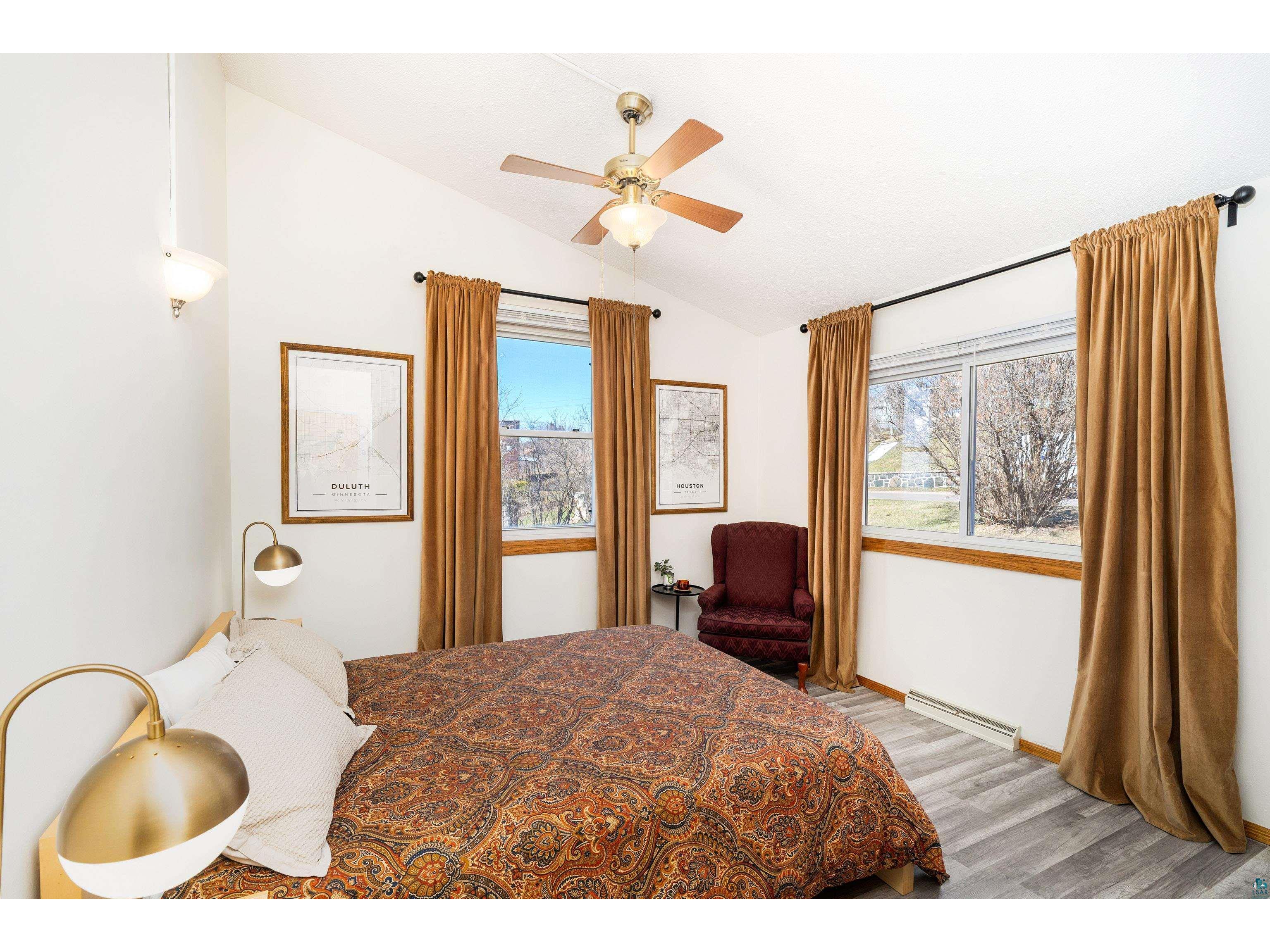 726 W 5th St Duluth MN 55806 6124699 image31