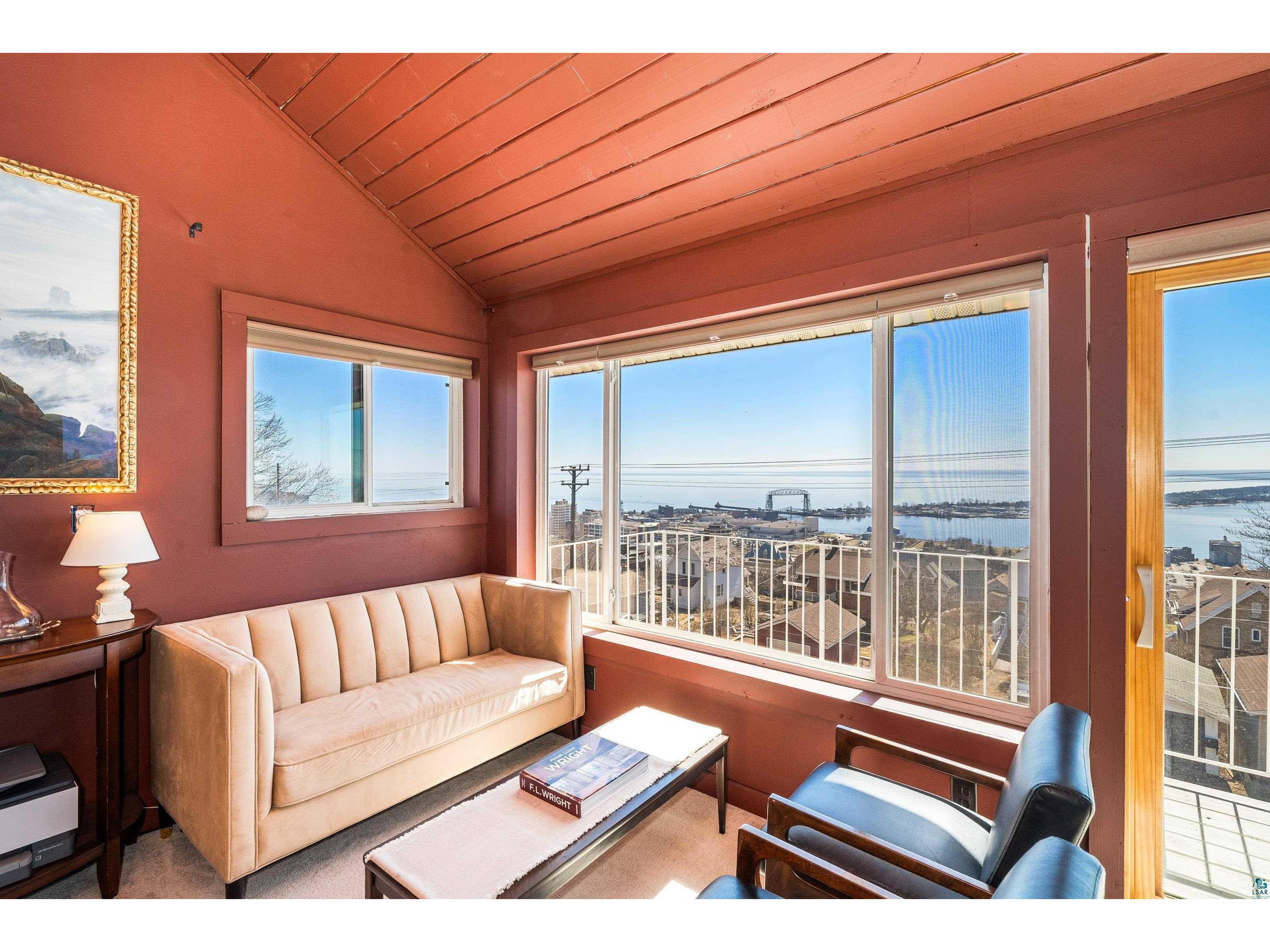 726 W 5th St Duluth MN 55806 6124699 image35