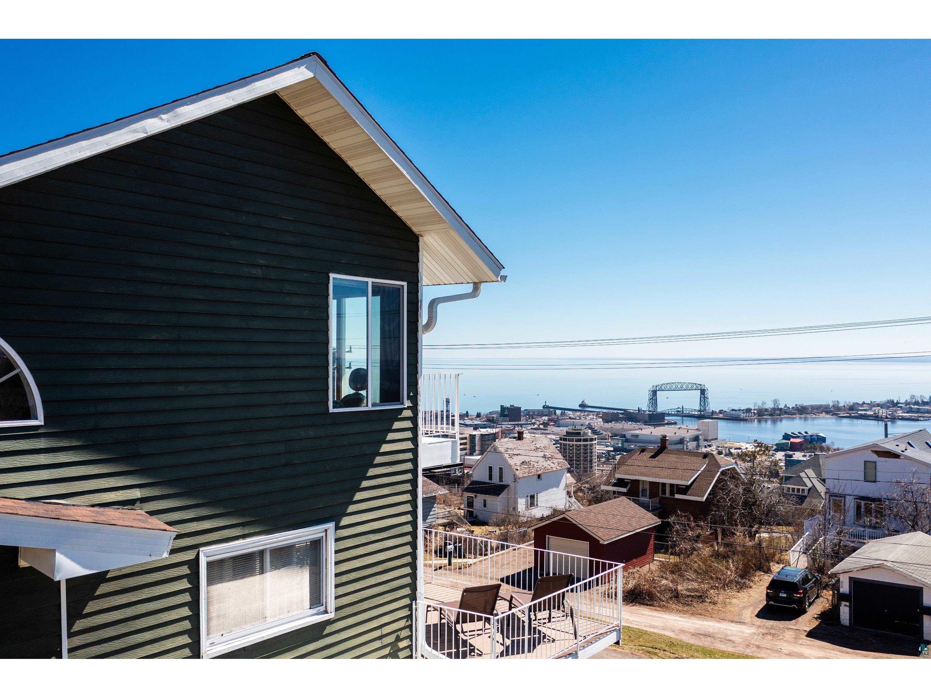 726 W 5th St Duluth MN 55806 6124699 image49