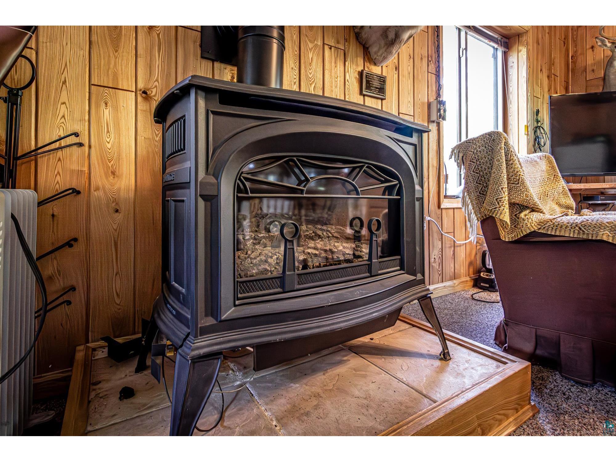 7280 Far North Rd Buyck MN 55772 - Vermillion River 6126165 image10