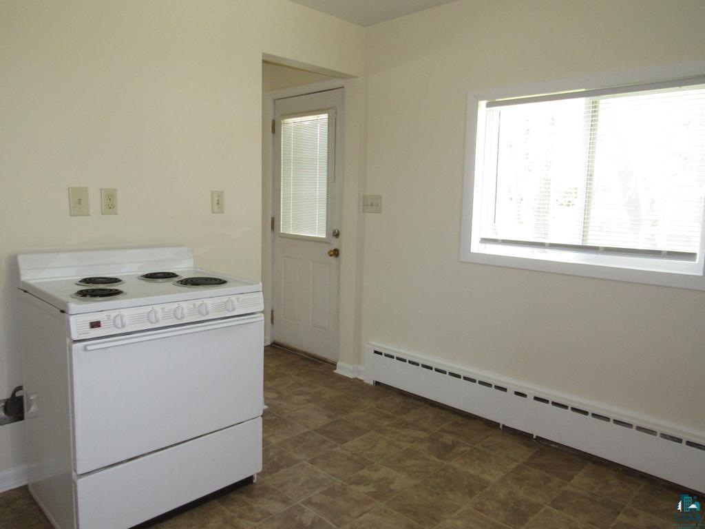 731 Broadway St Superior WI 54880 6125719 image4