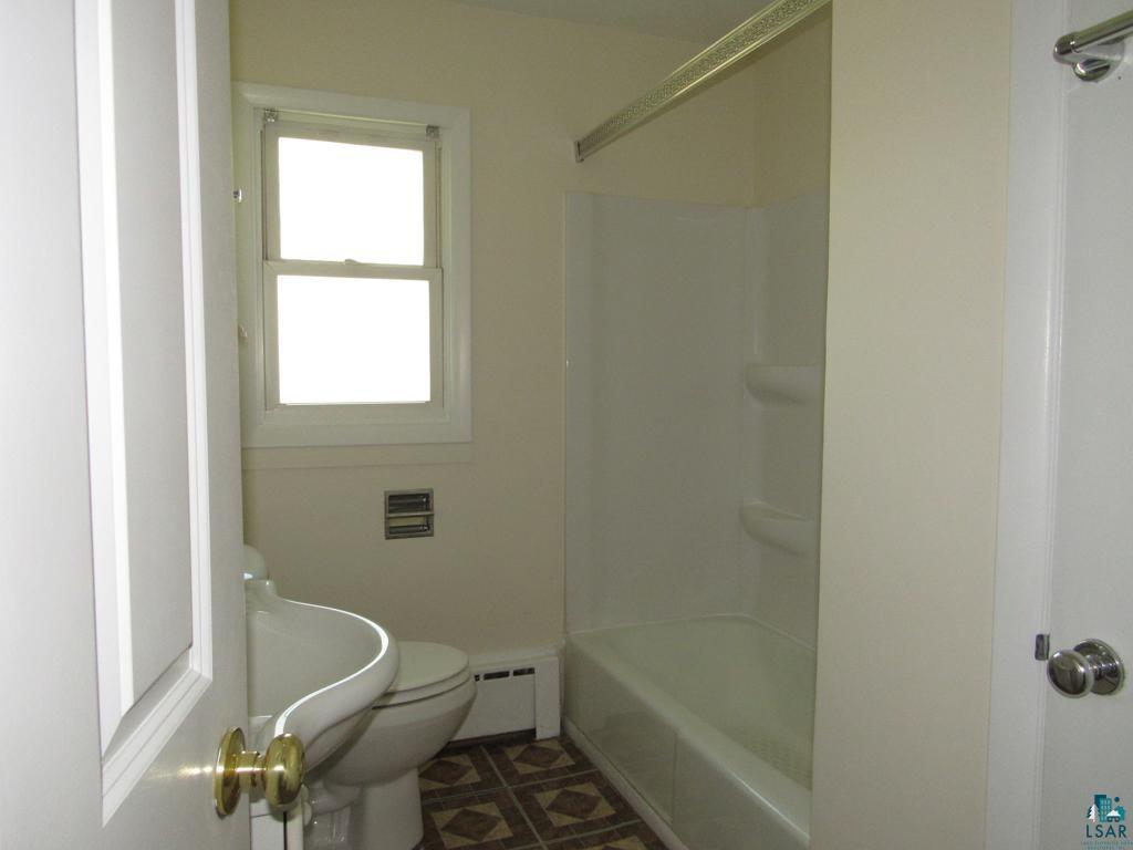 731 Broadway St Superior WI 54880 6125719 image9