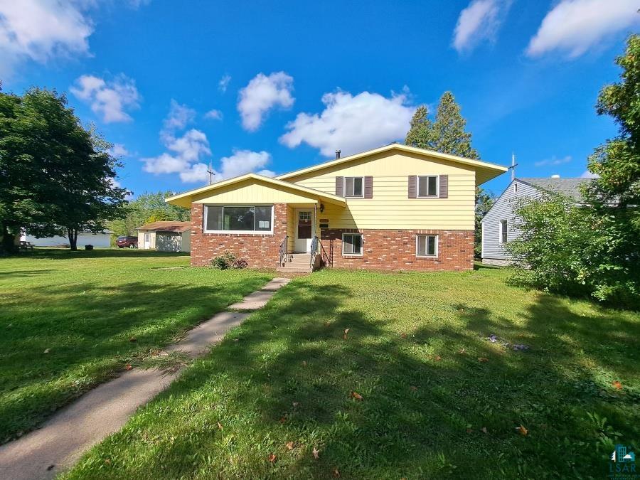737 Michigan St Hibbing MN 55746 6110670 image1