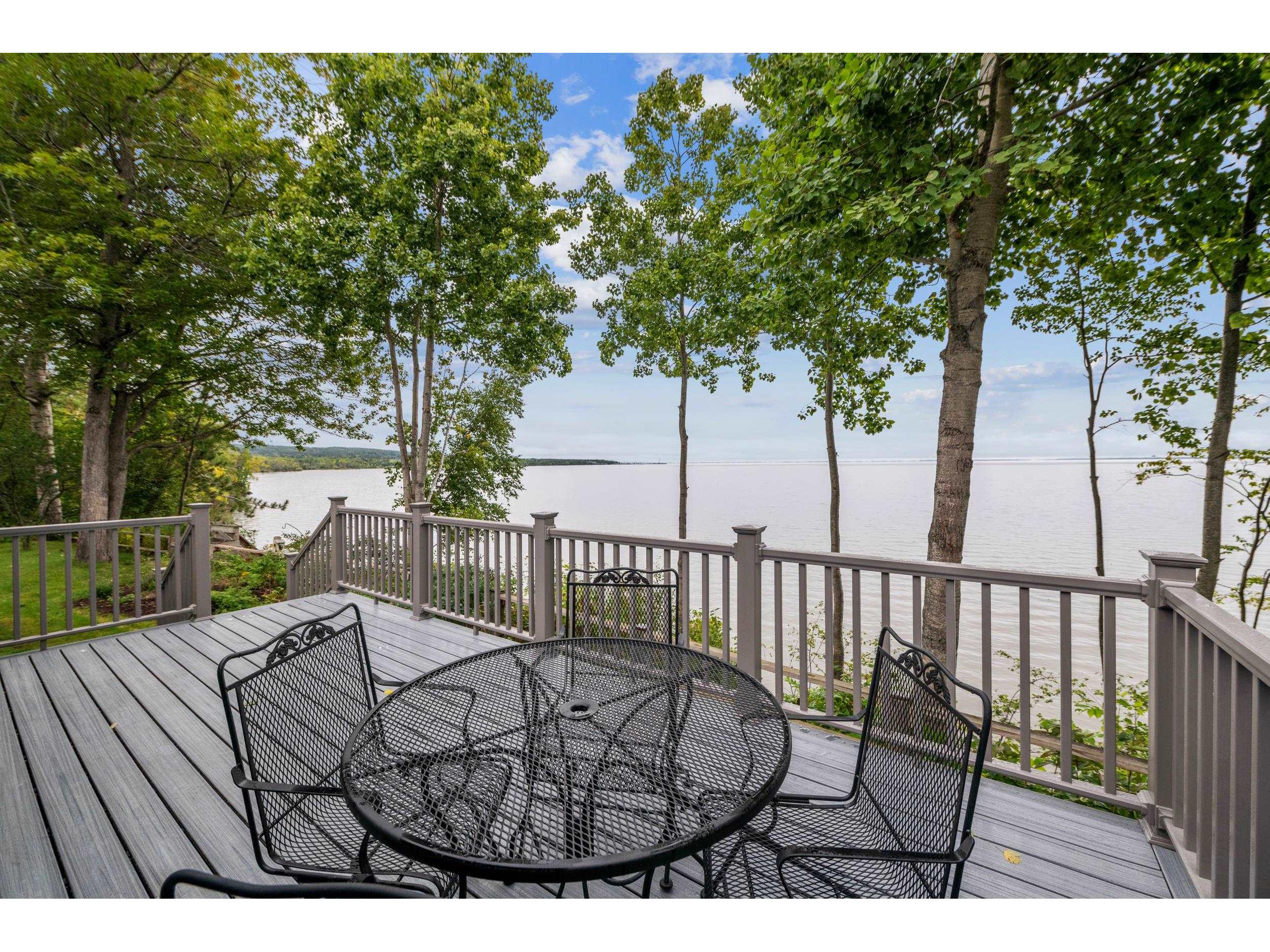 74520 Lakeshore Dr Washburn WI 54891 - Lake Superior 6121881 image29