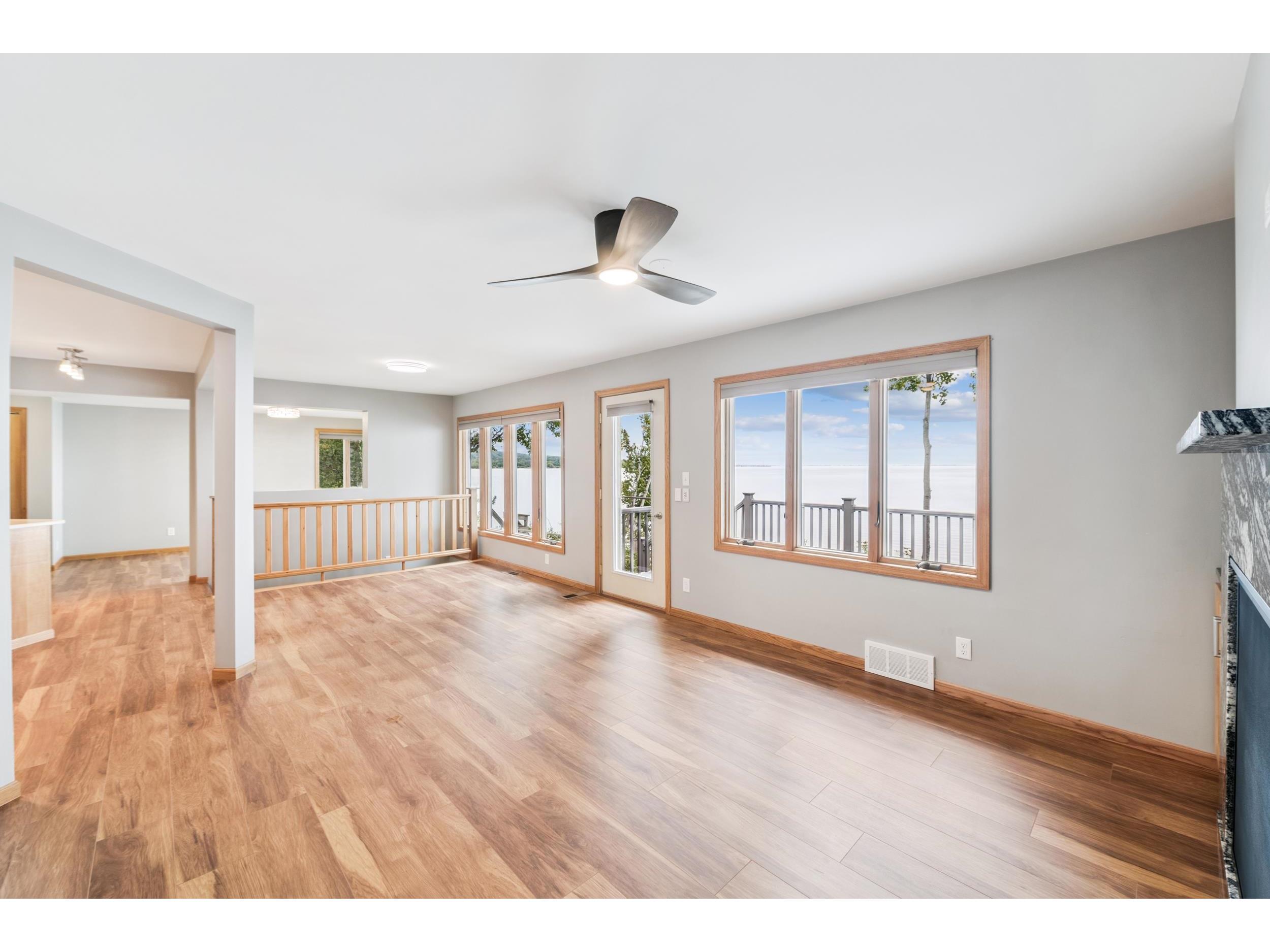 74520 Lakeshore Dr Washburn WI 54891 - Lake Superior 6121881 image8