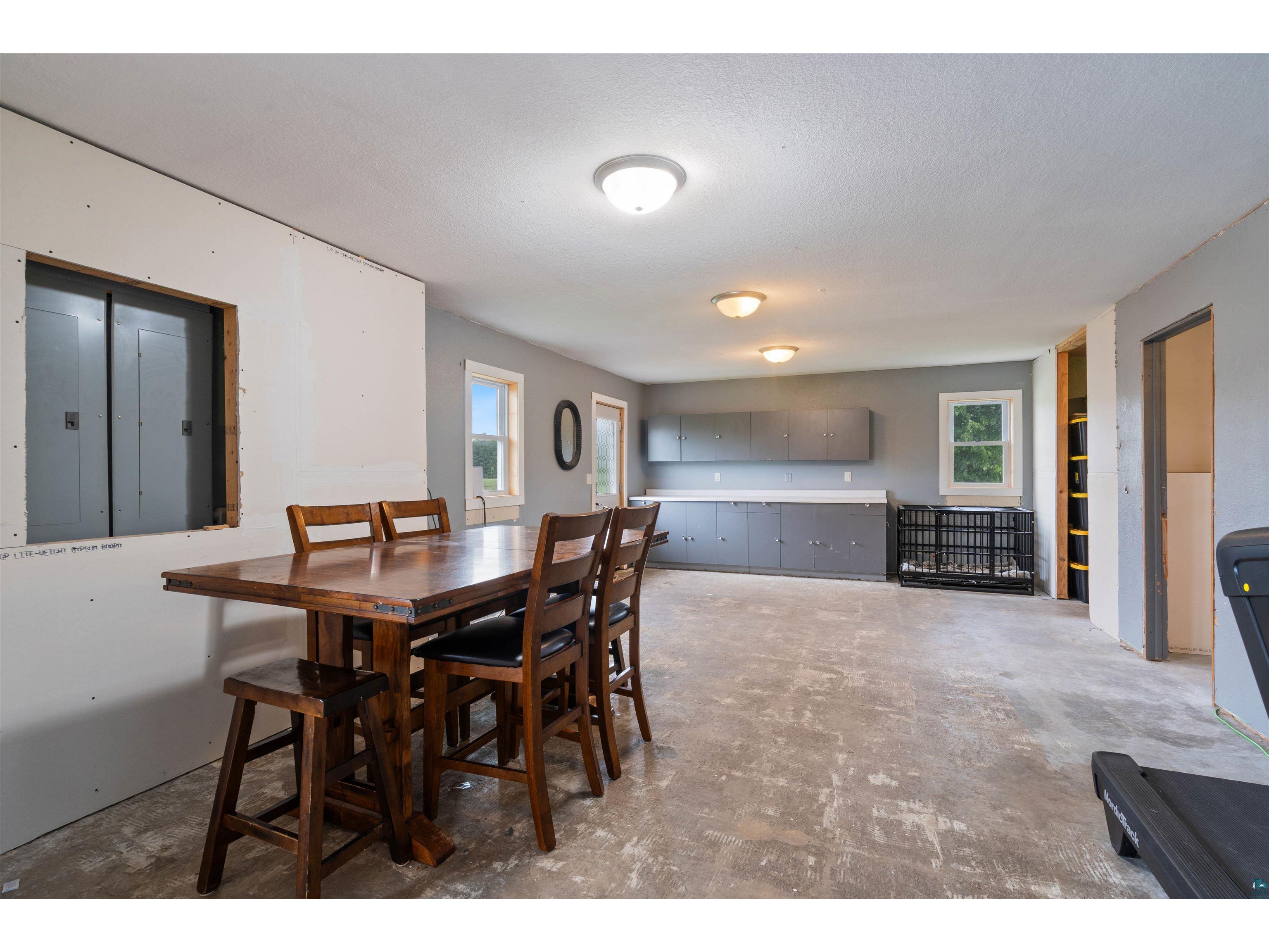 7498 Highway 2 Saginaw MN 55779 6126162 image17