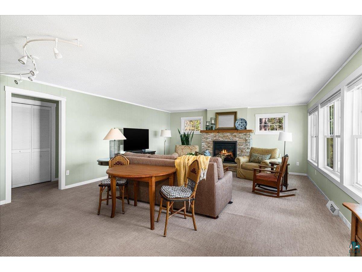 7568 Barrs Lake Rd Duluth MN 55803 - Barrs 6125381 image18