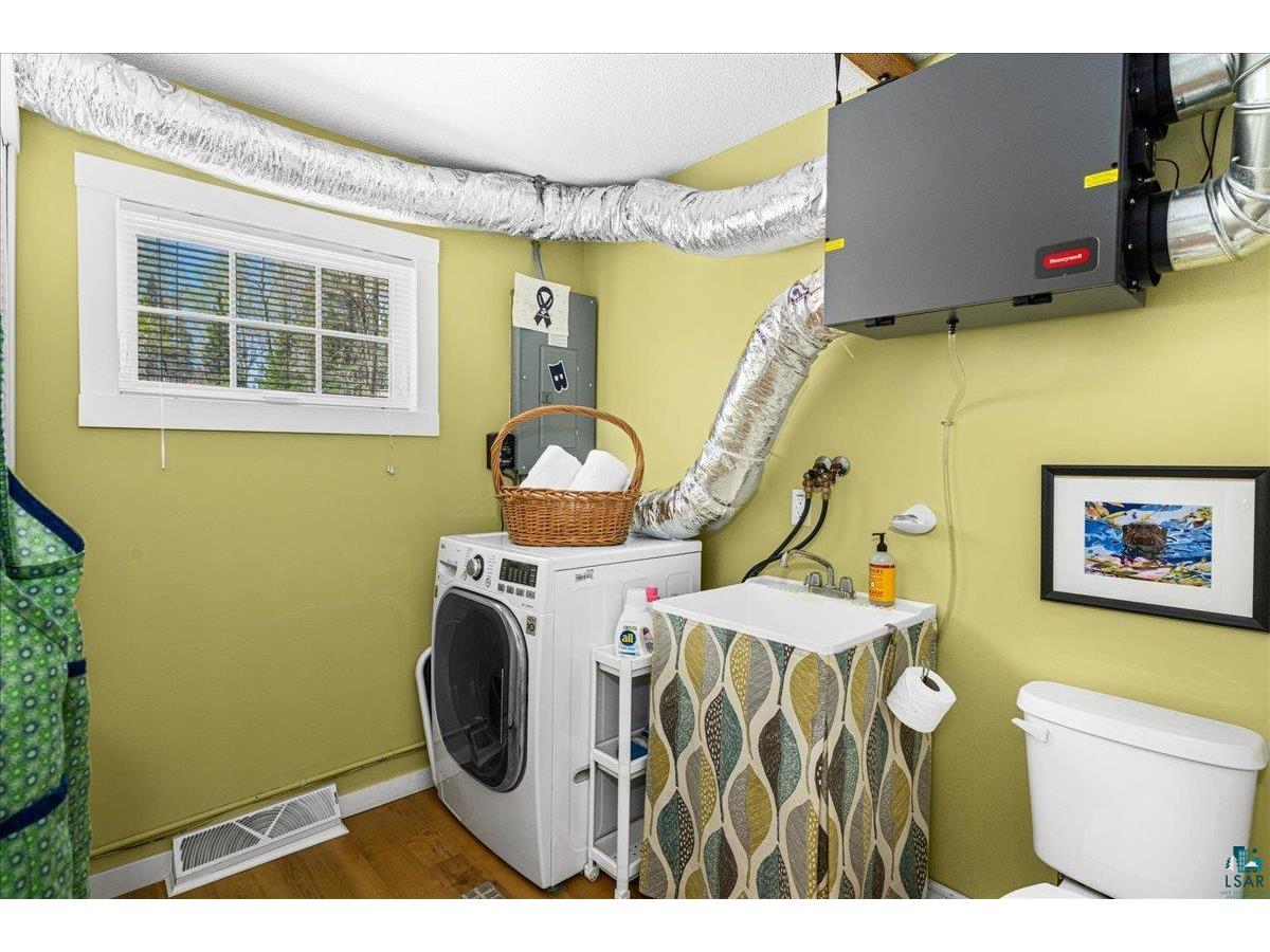 7568 Barrs Lake Rd Duluth MN 55803 - Barrs 6125381 image30