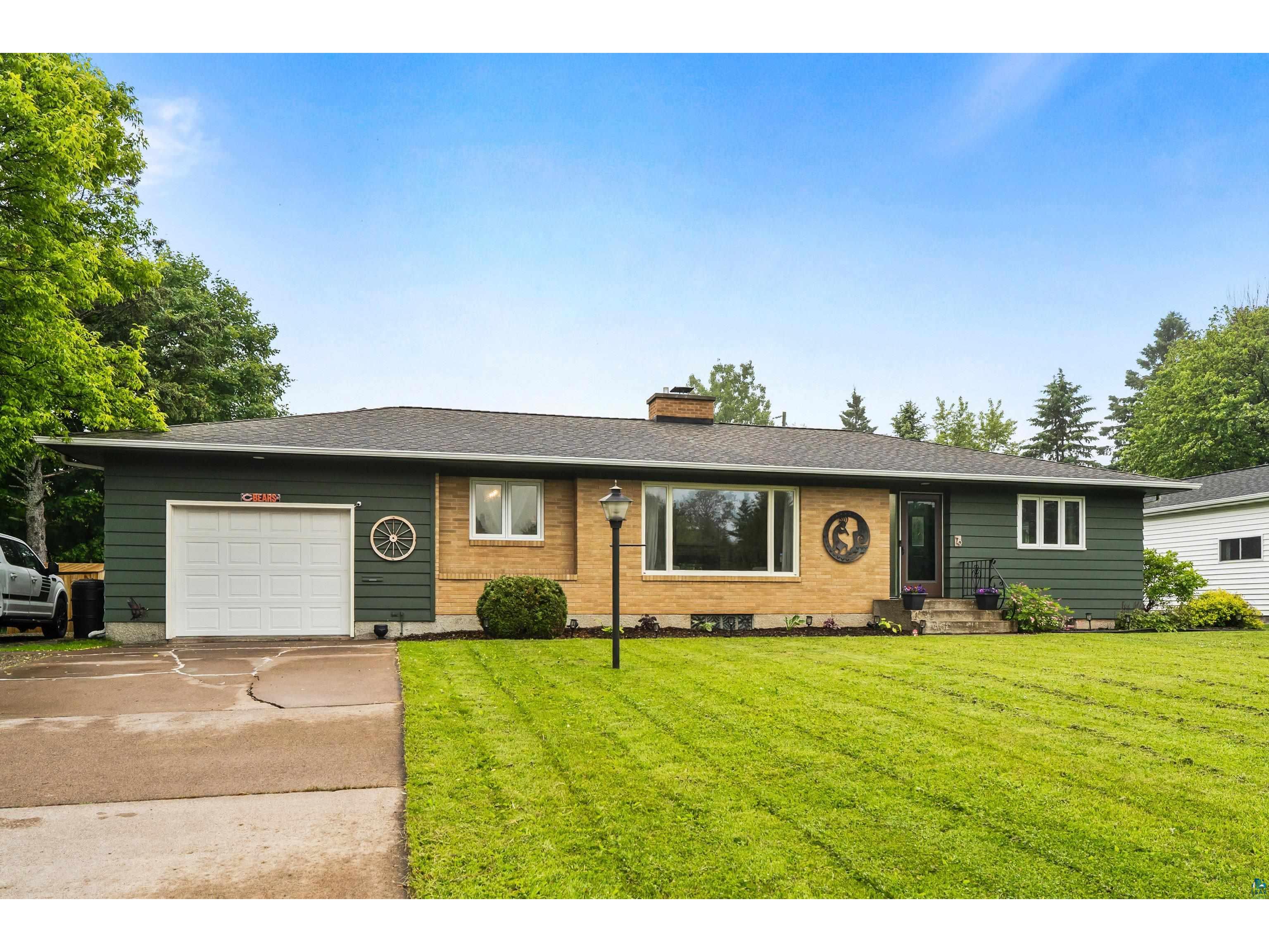 76 N 21st St E Superior WI 54880 6126593 image1