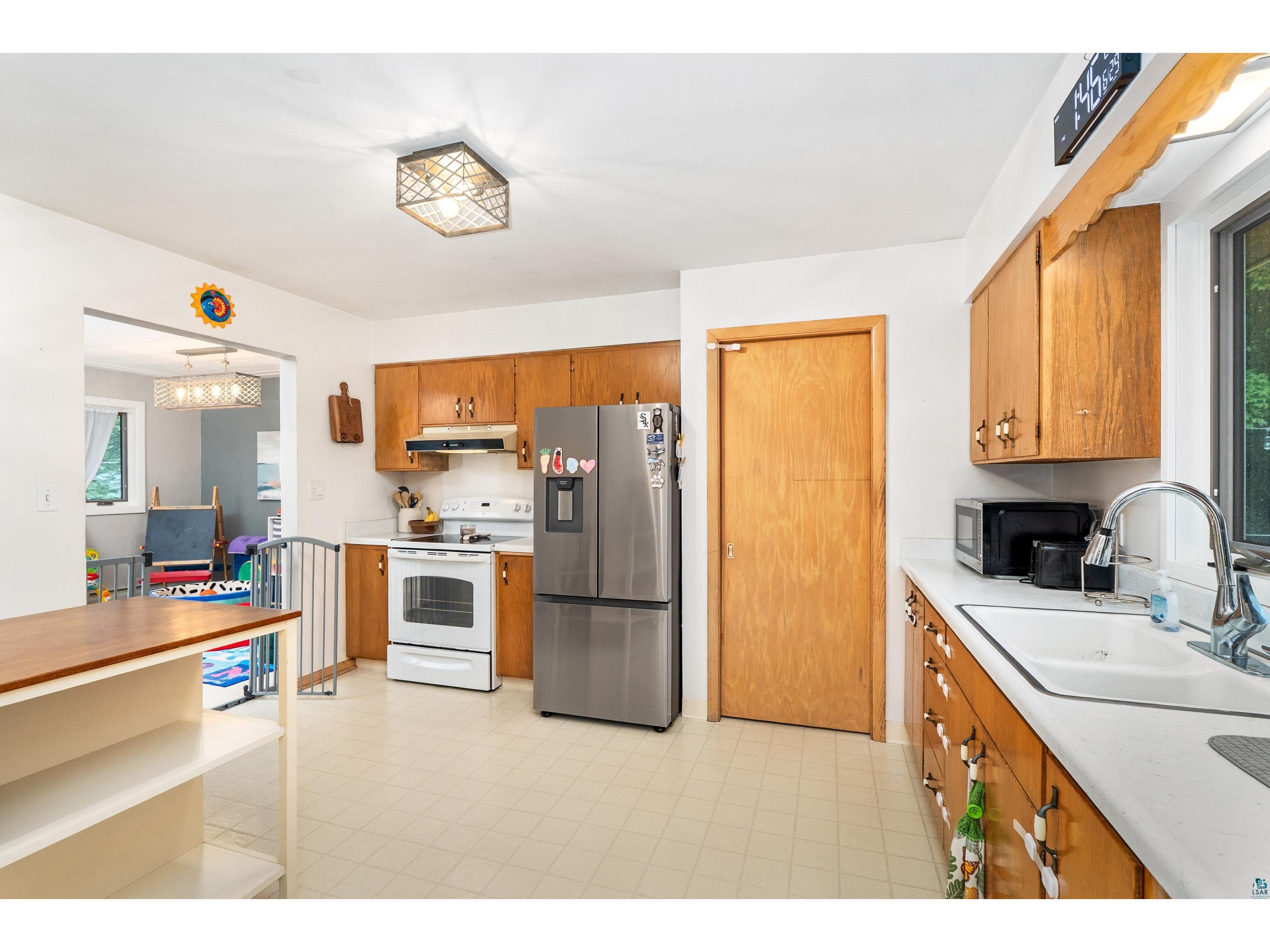 76 N 21st St E Superior WI 54880 6126593 image17