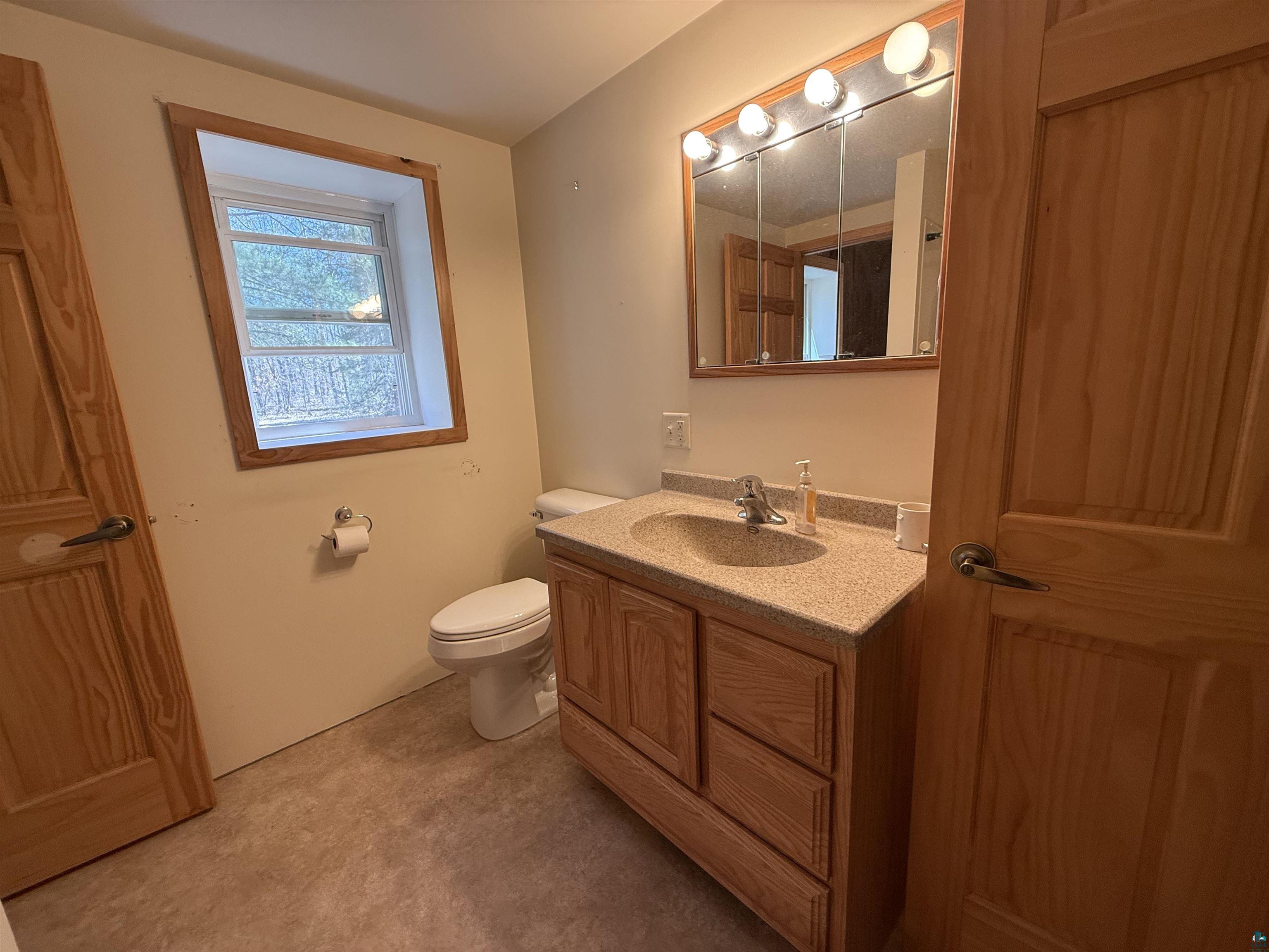 7620 E County Rd T Wascott WI 54838 6124543 image10
