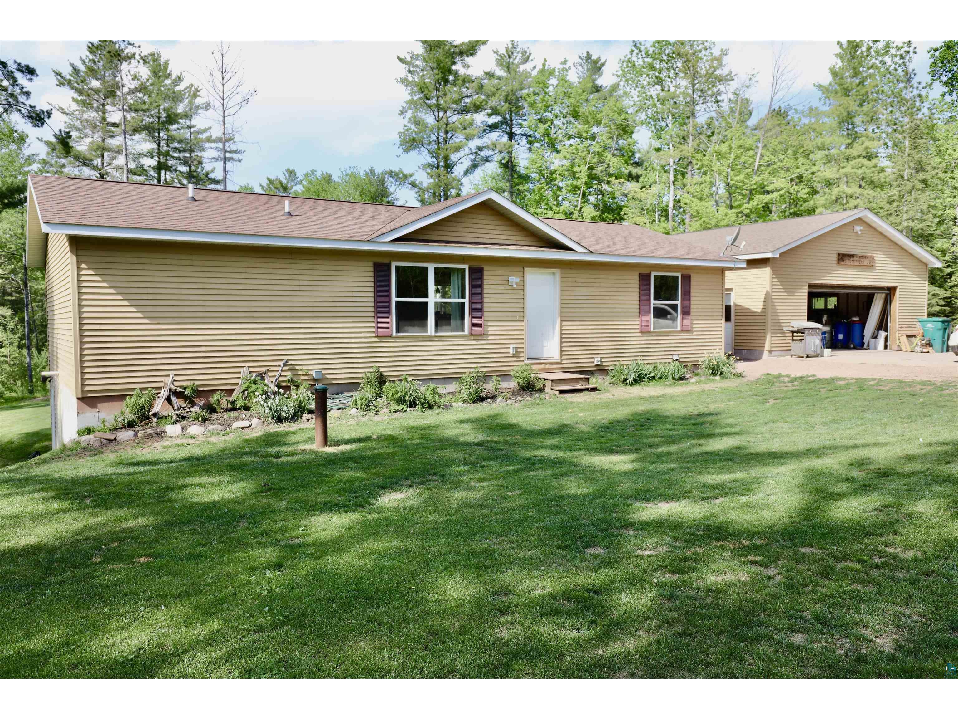 78875 Washington Ave Washburn WI 54891 6108392 image1