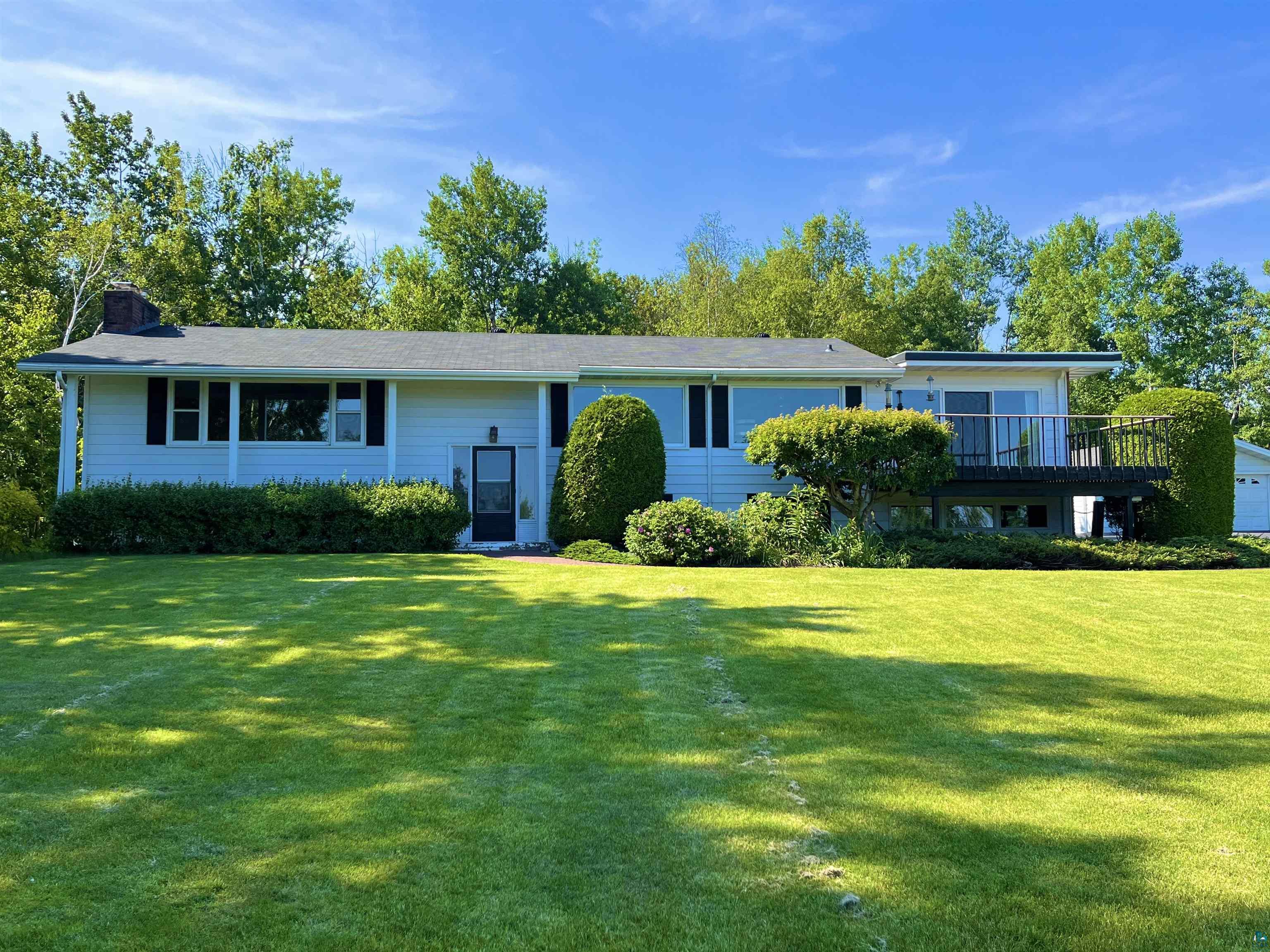7911 Congdon Blvd Duluth MN 55804 - Lake Superior 6126684 image1